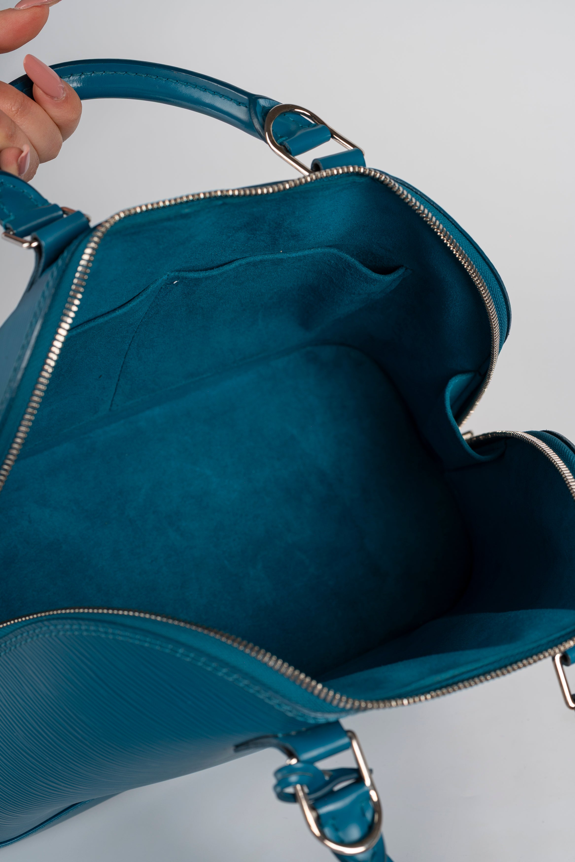 Louis Vuitton Alma PM epi Petrolio