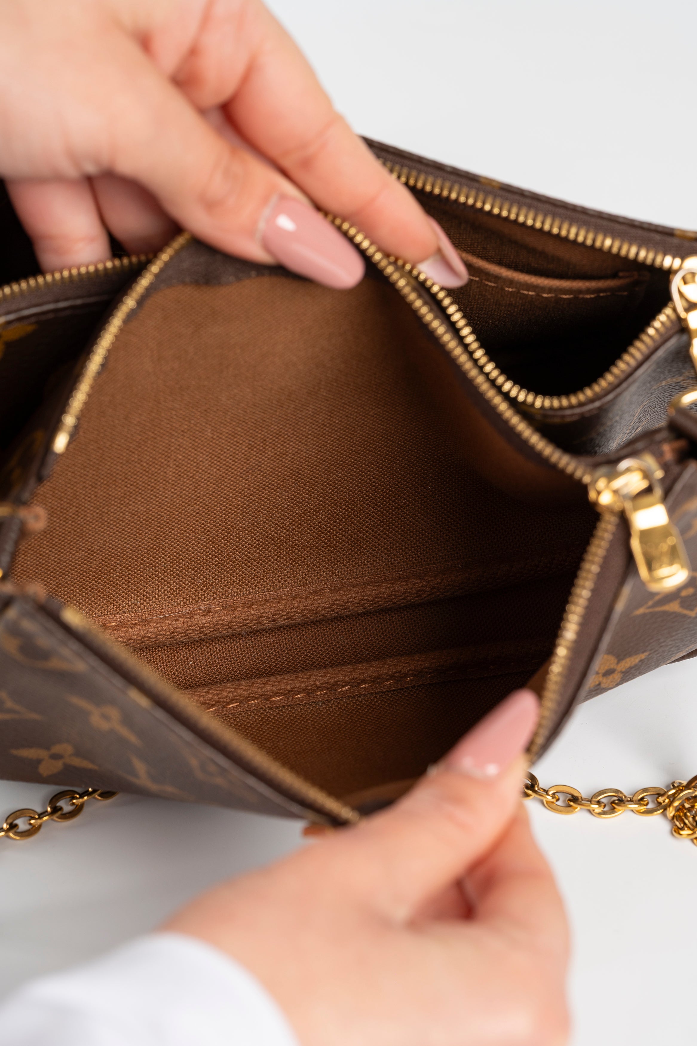 Louis Vuitton Multi Pochette Accessoires Verde/monogram