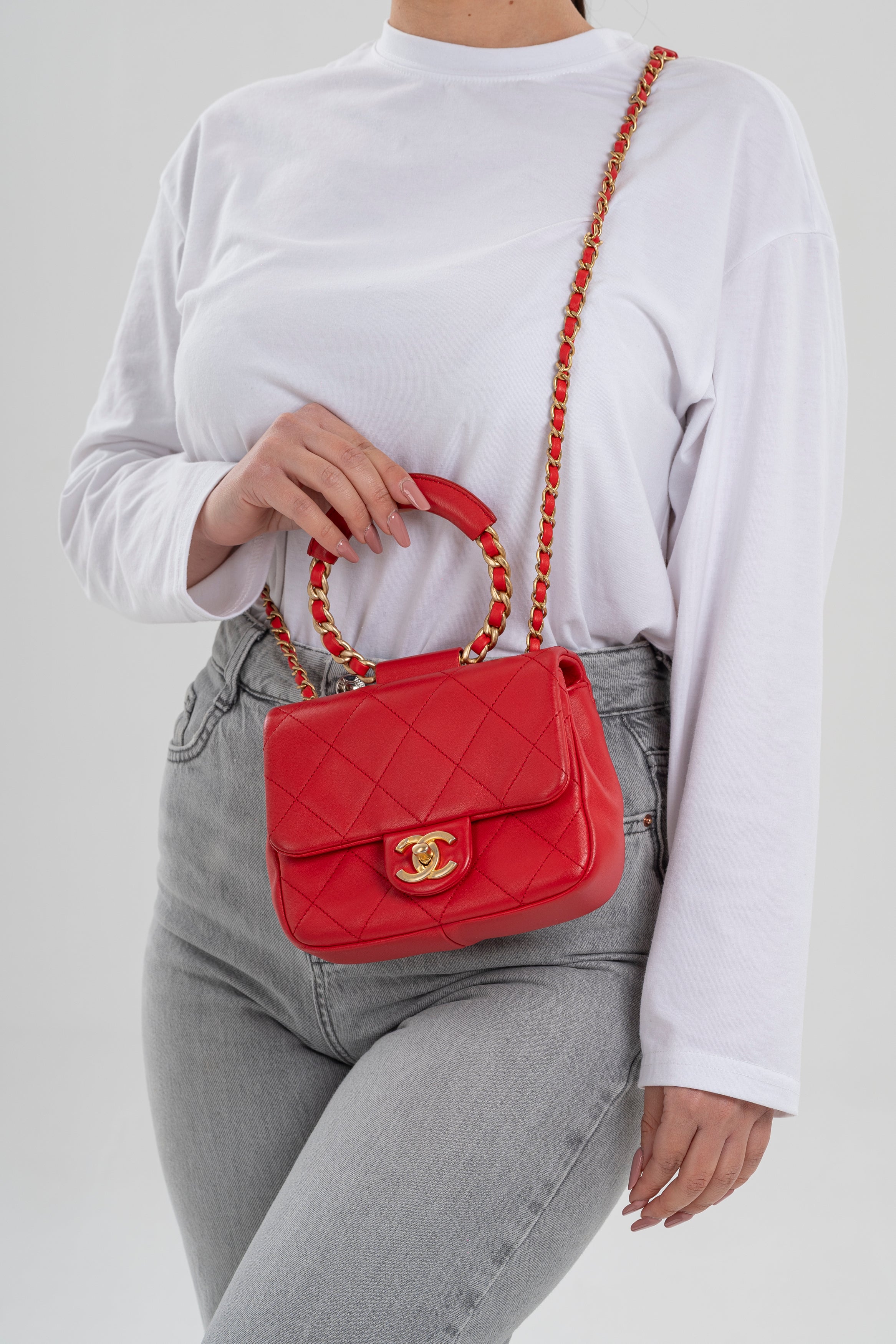 Chanel in The Loop Mini Rosso