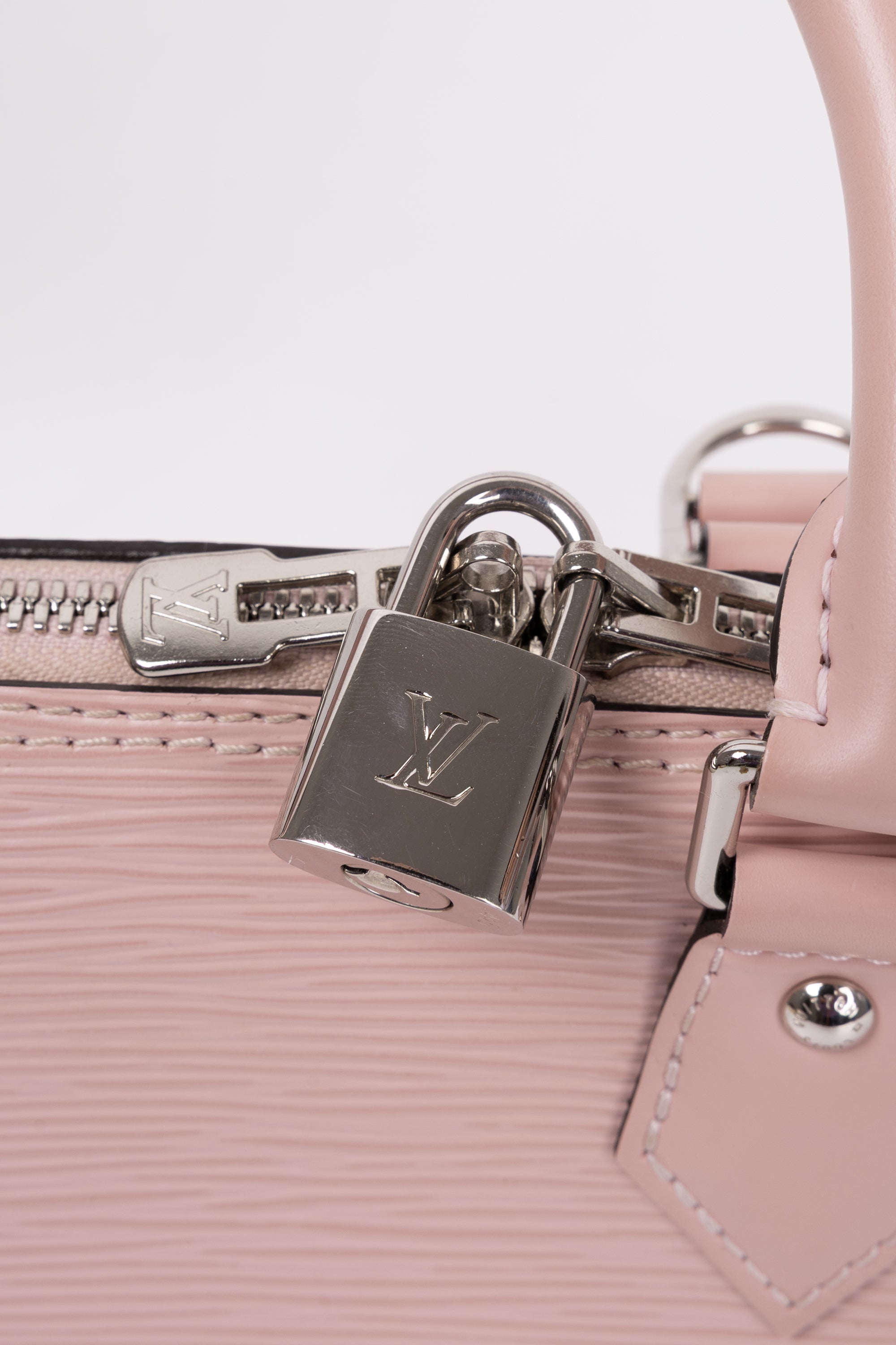 Louis vuitton Alma BB Rosa In Pelle Epi