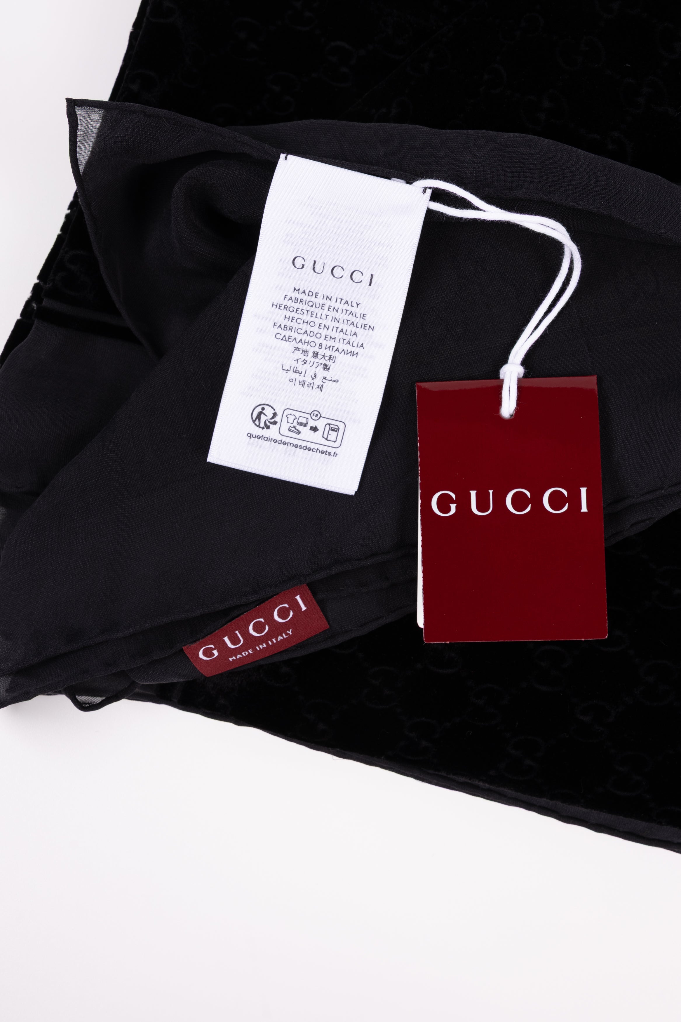Gucci Velluto Nero 67
