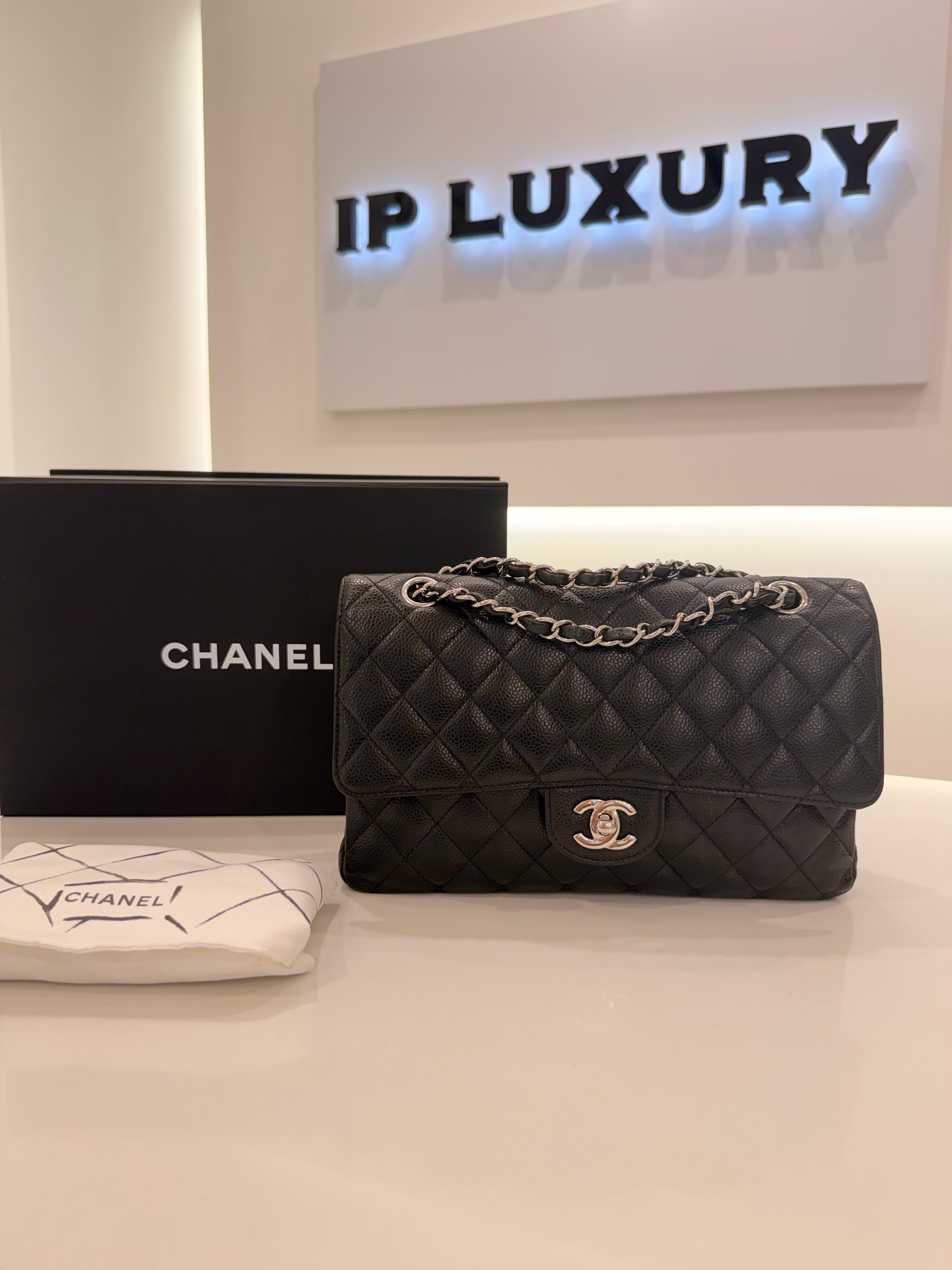 CHANEL 11.12 NERA/ARGENTO CAVIAR