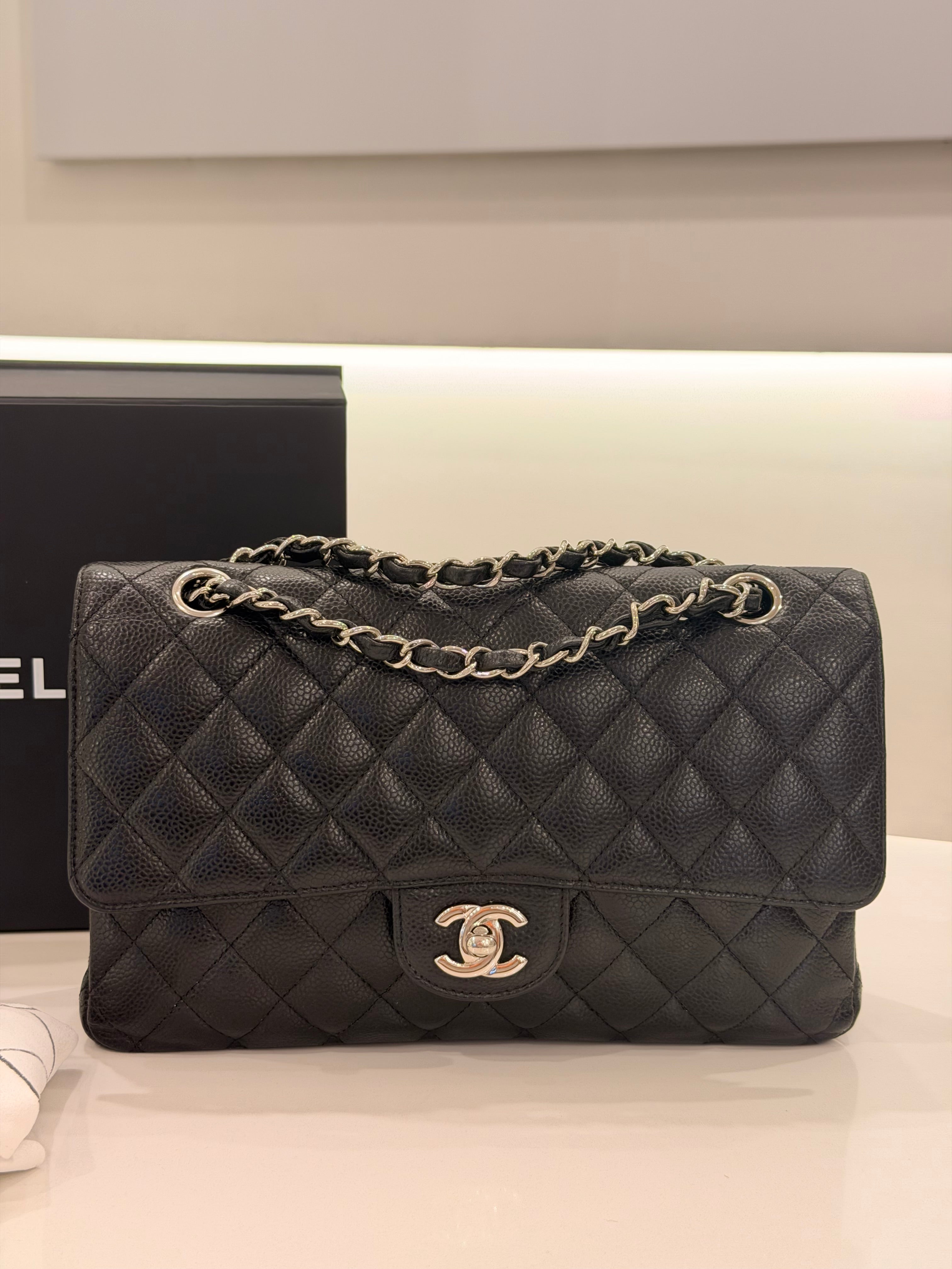 CHANEL 11.12 NERA/ARGENTO CAVIAR