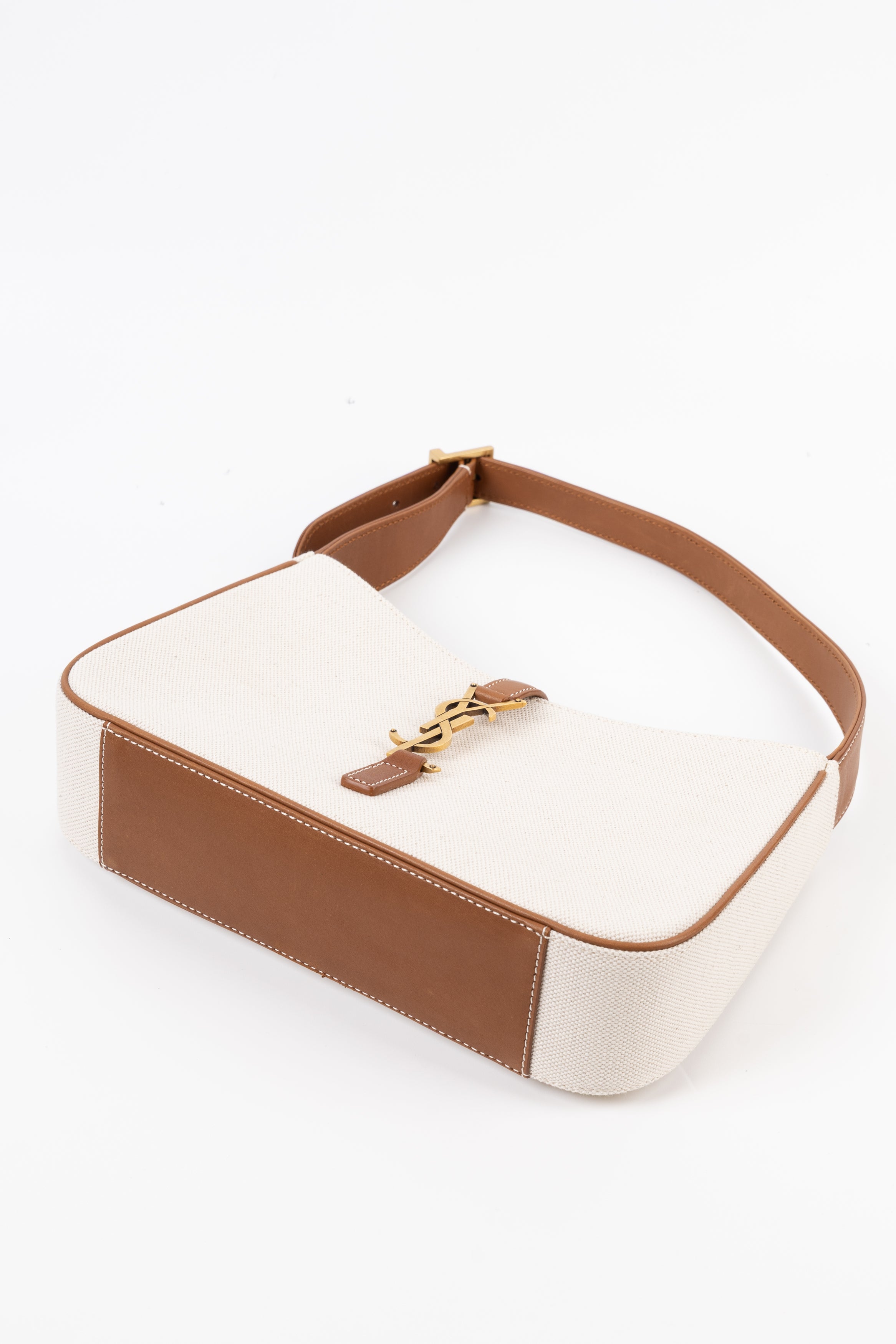 Saint Laurent Le 5 à 7 in tela Bianca/cuoio
