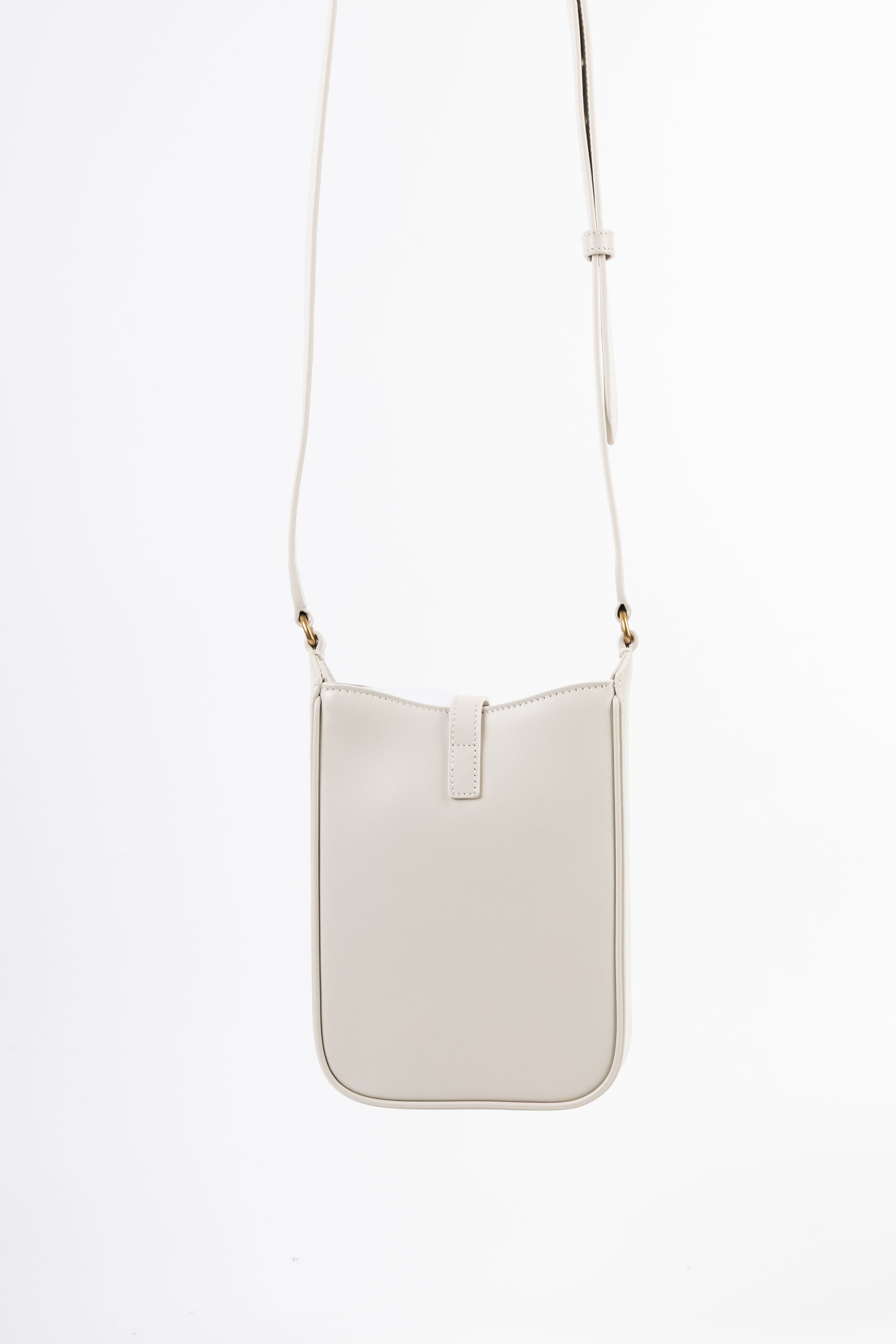 Saint Laurent le 5 à 7 bucket blanc vintage