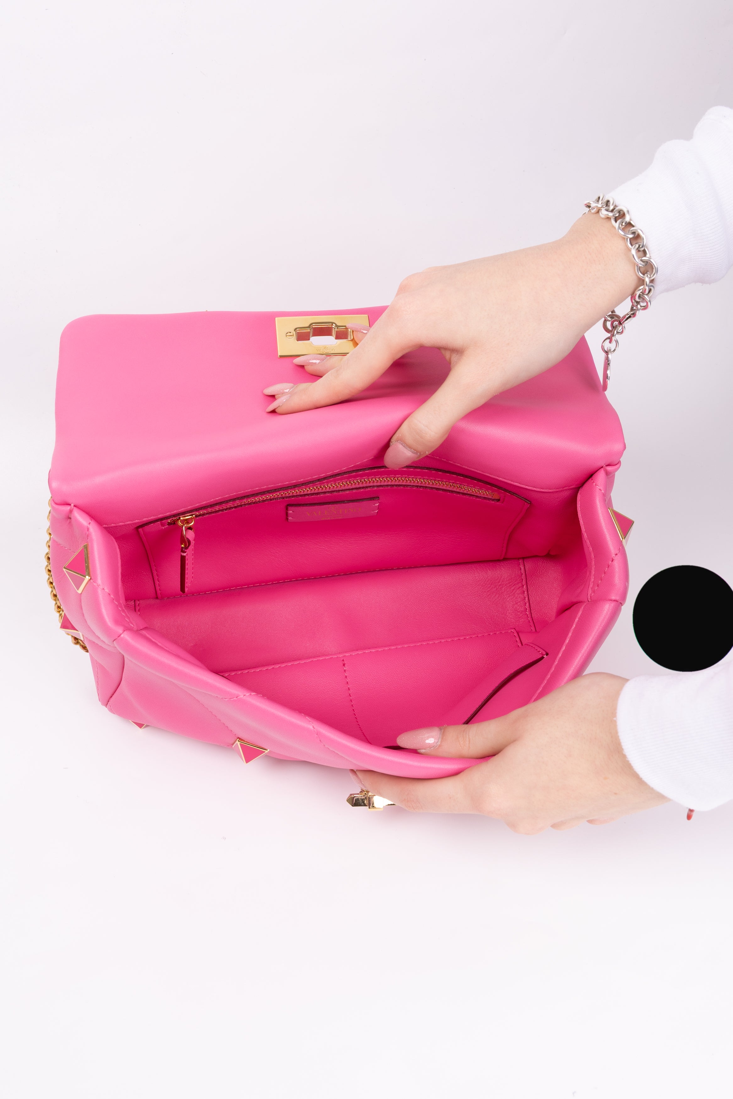 Valentino Roman Stud Fucsia