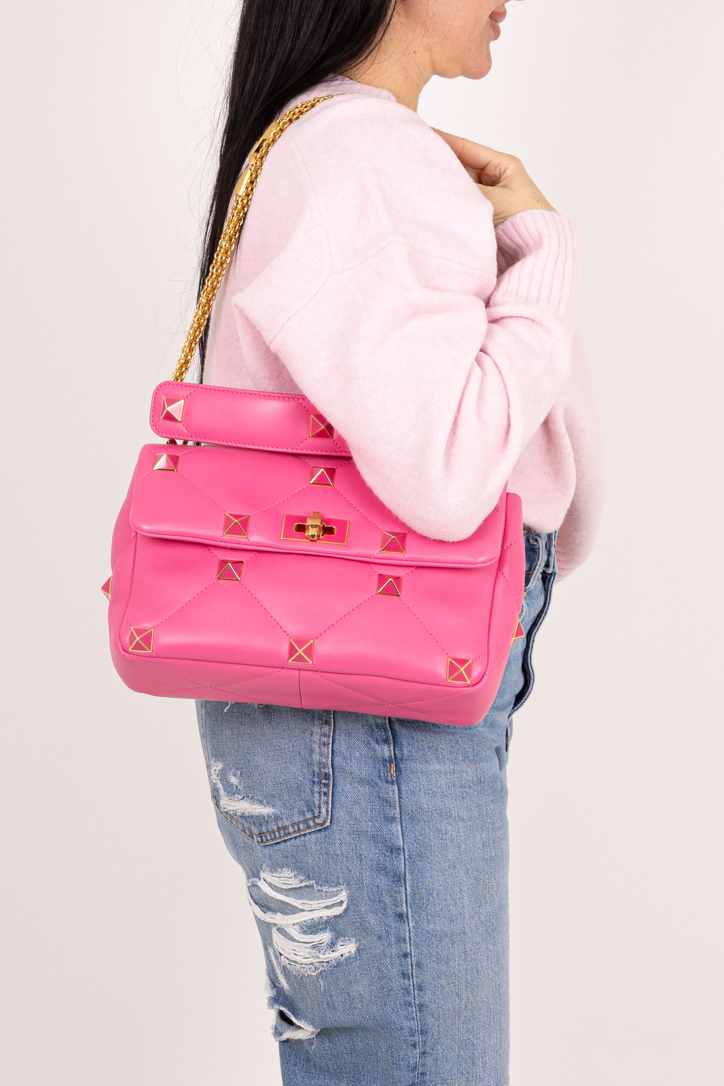 Valentino Roman Stud Fucsia