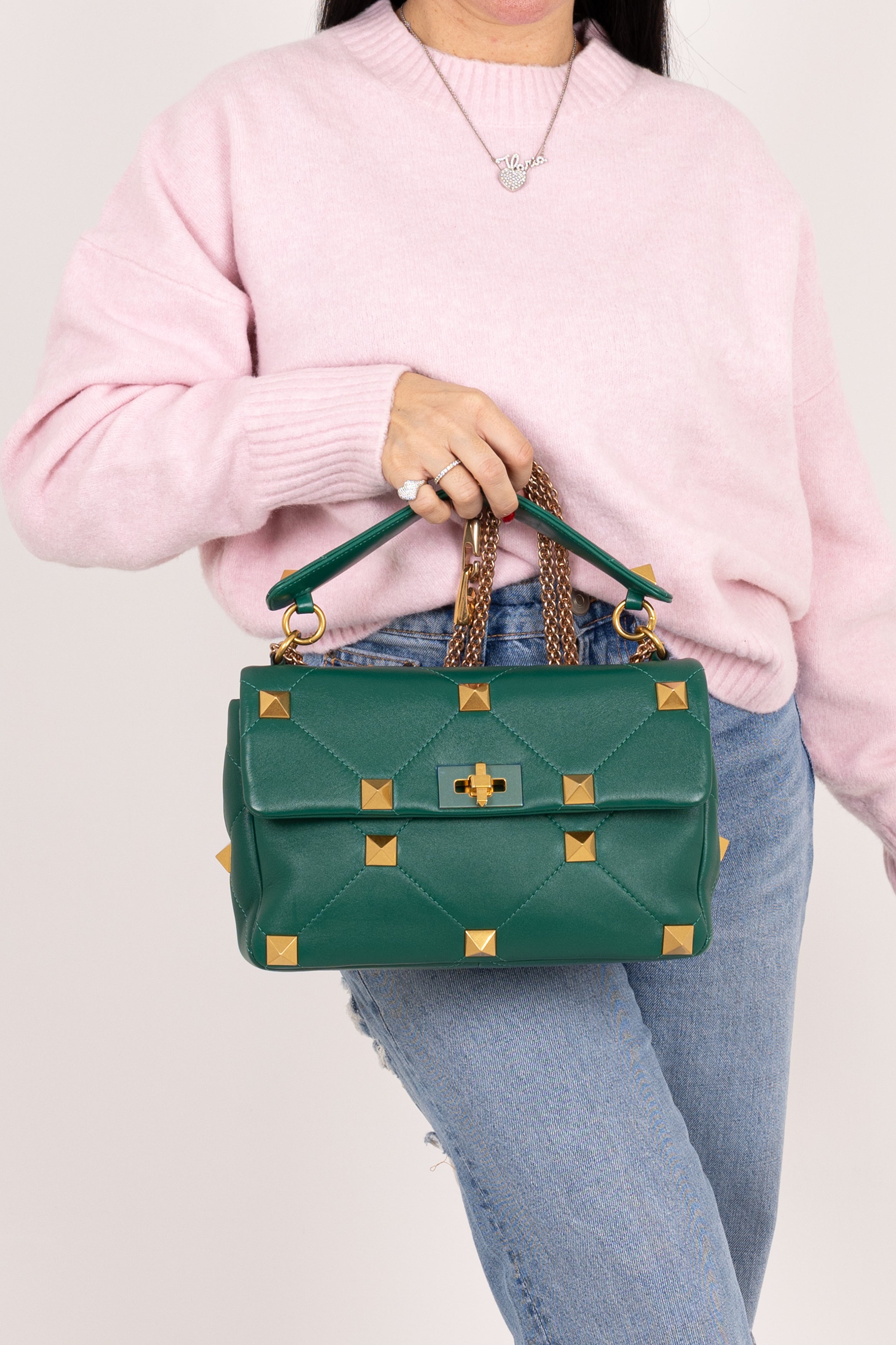 Valentino Roman Stud Verde Media