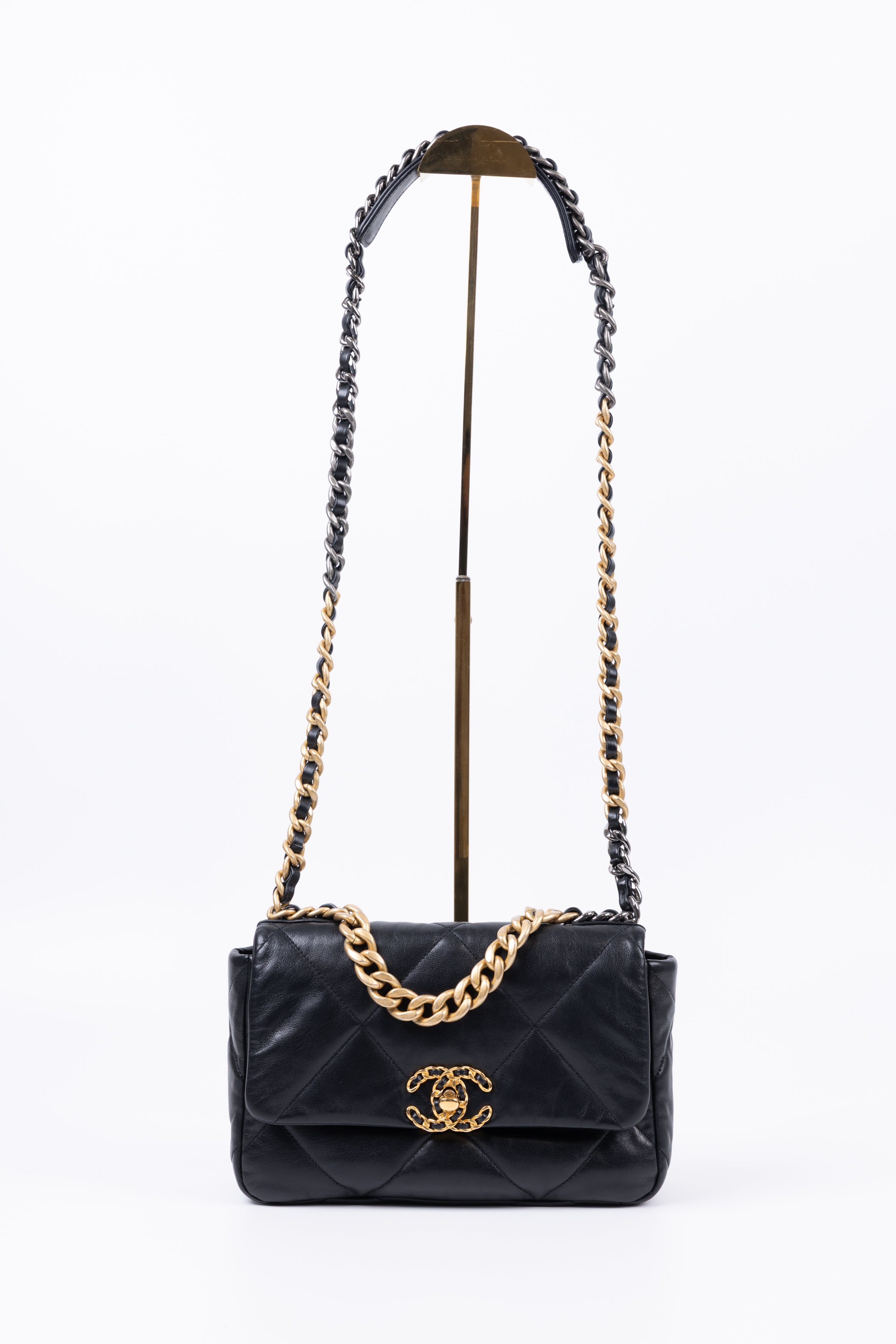 CHANEL 19 SMALL NERA
