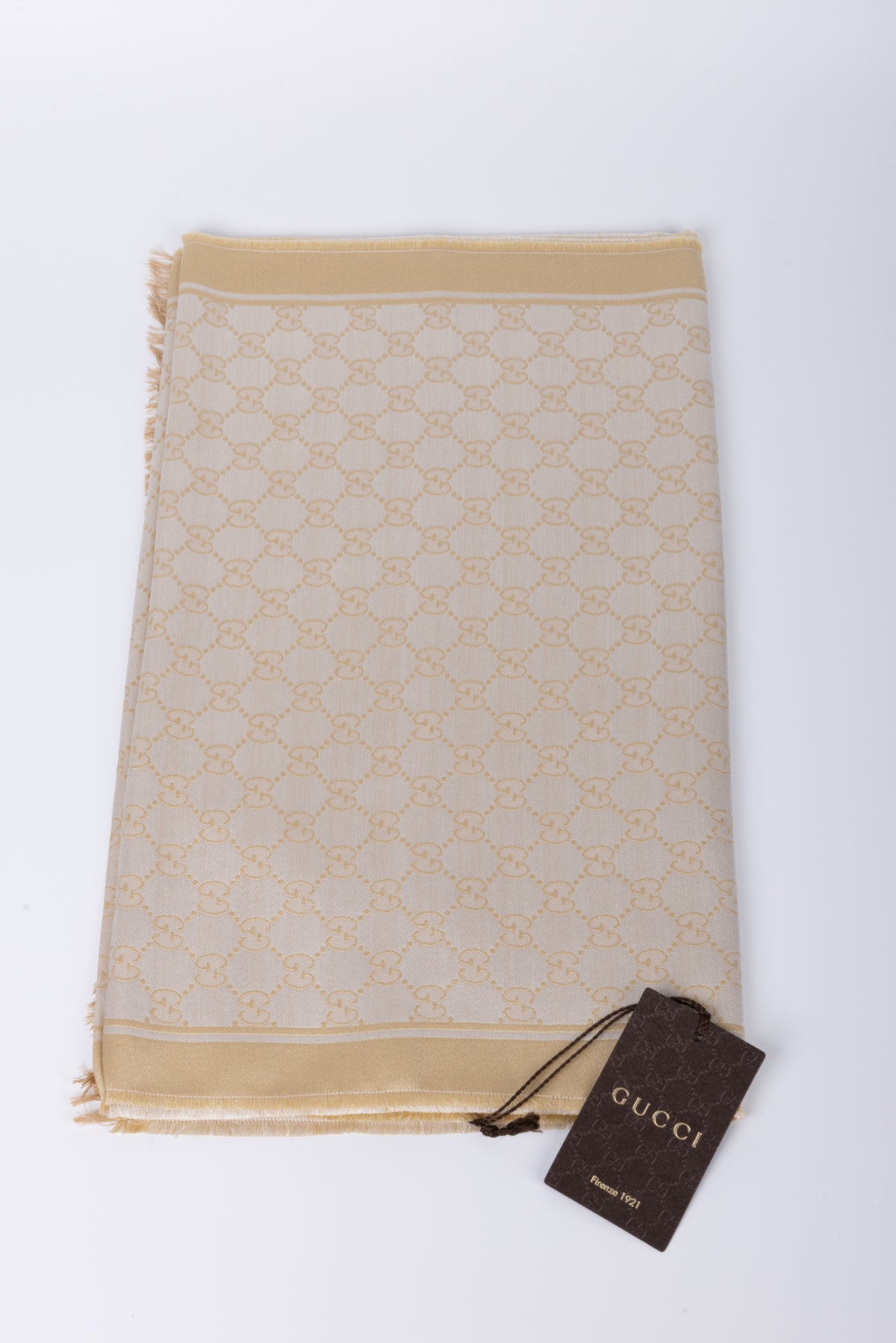 GUCCI GG BEIGE \ ORO ART 16
