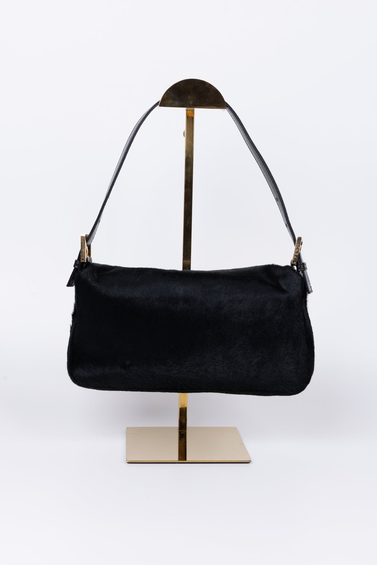 FENDI BAGUETTE CAVALLINO