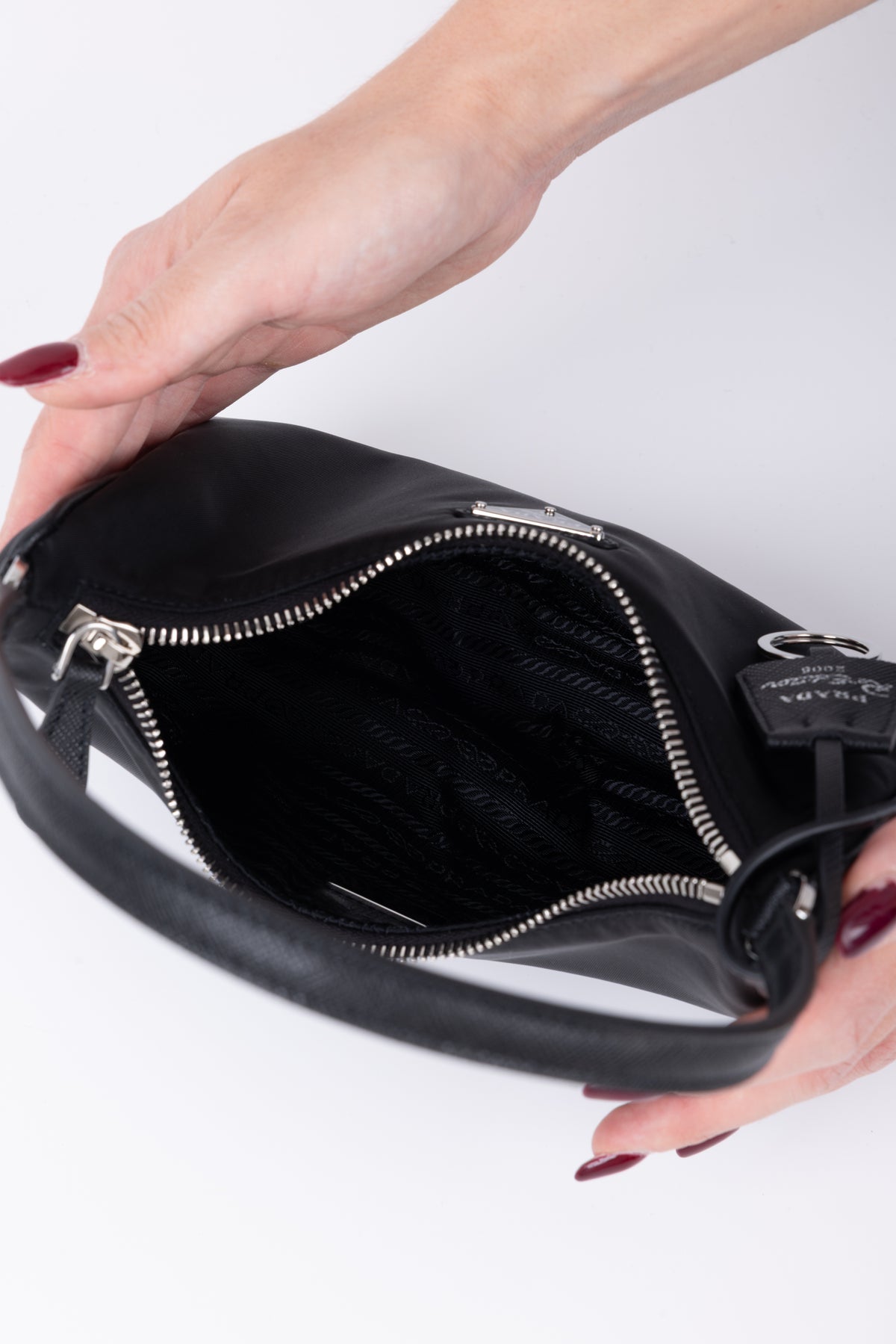 PRADA RE-EDITION NERA