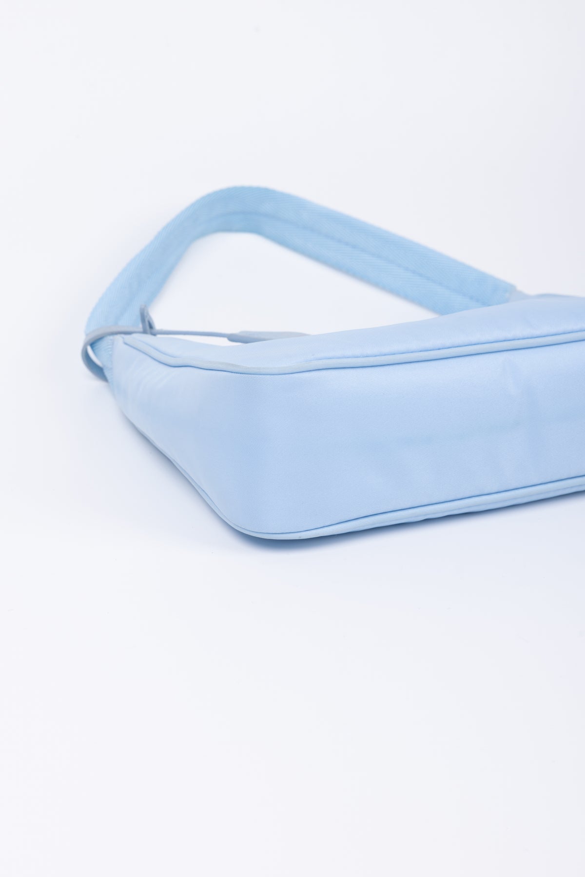 PRADA RE-EDITION AZZURRA