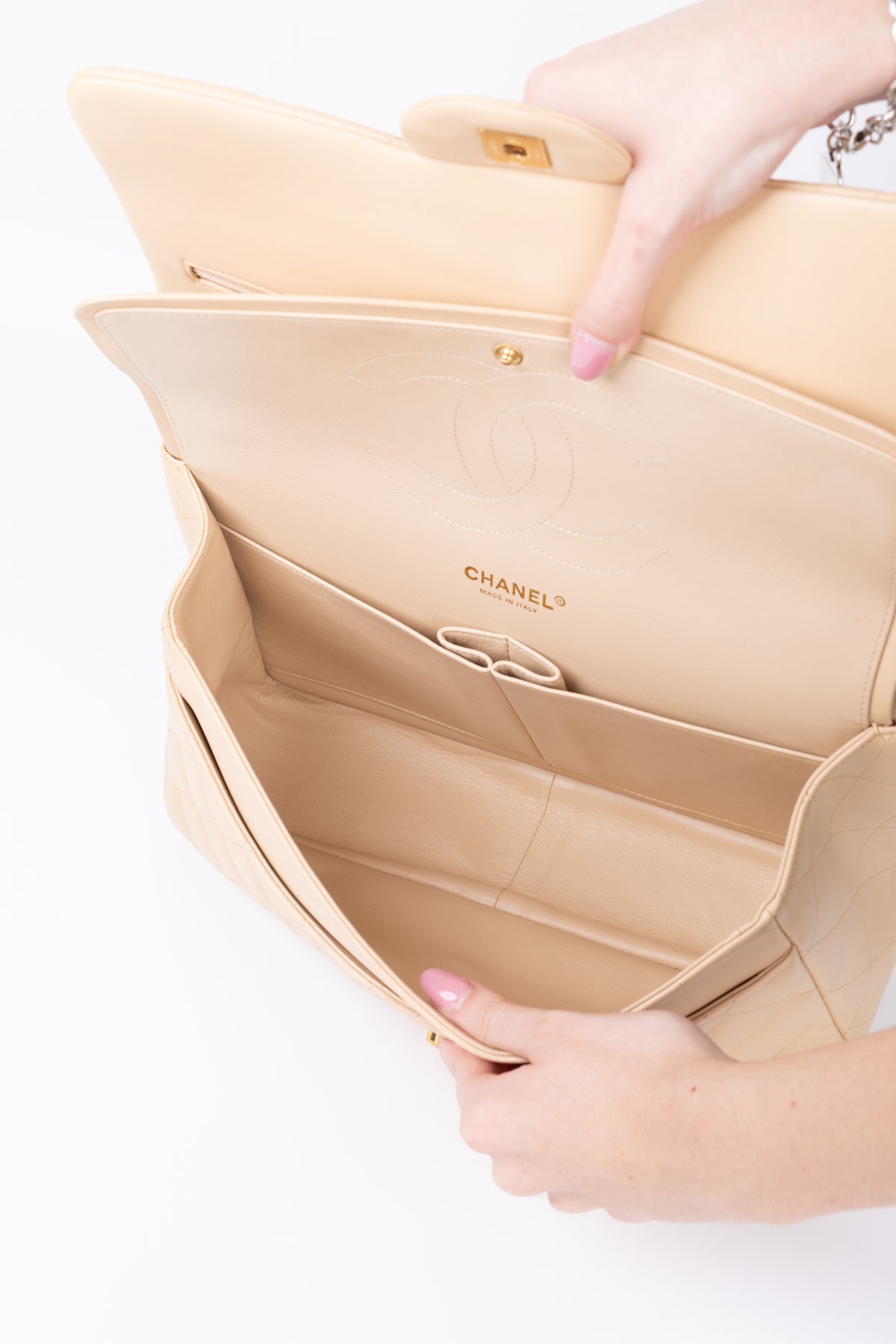 CHANEL JUMBO BEIGE