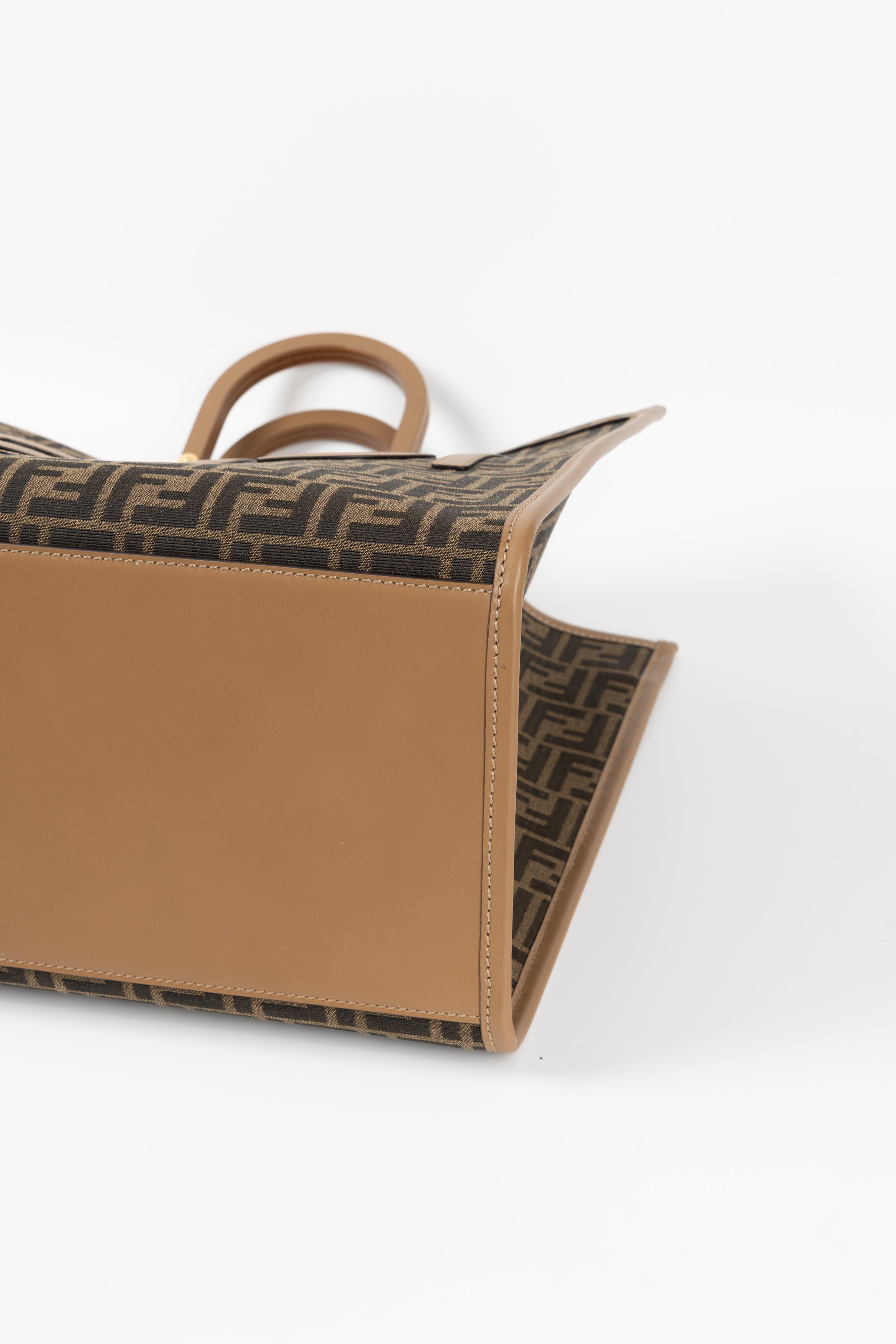 FENDI SHOPPING SUNSHINE GRANDE