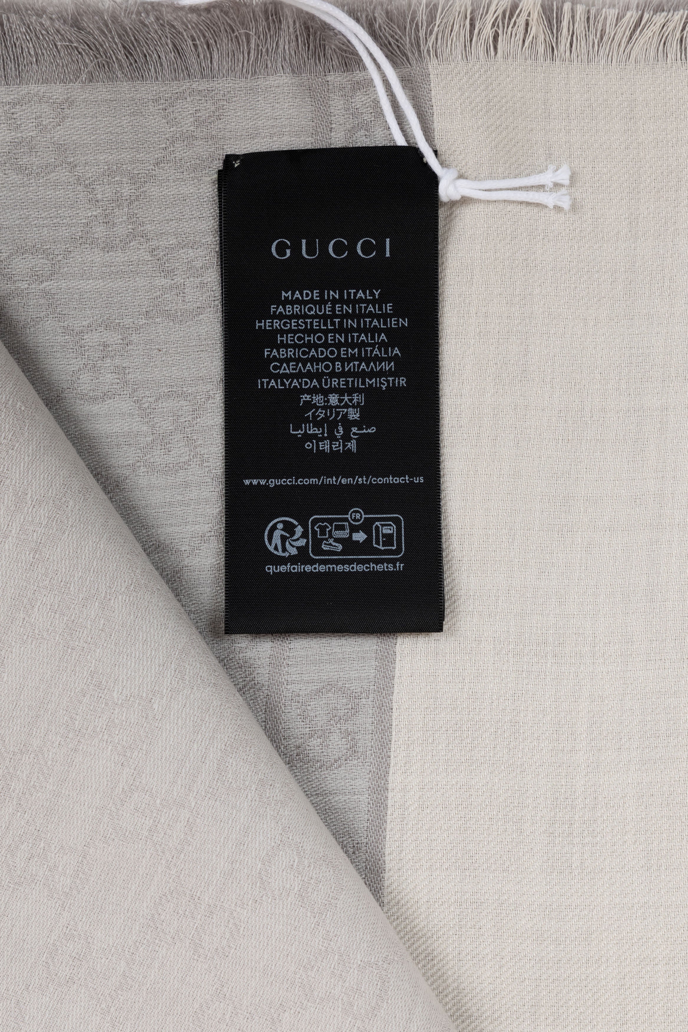 GUCCI STOLA GRIGIA BIANCA 08