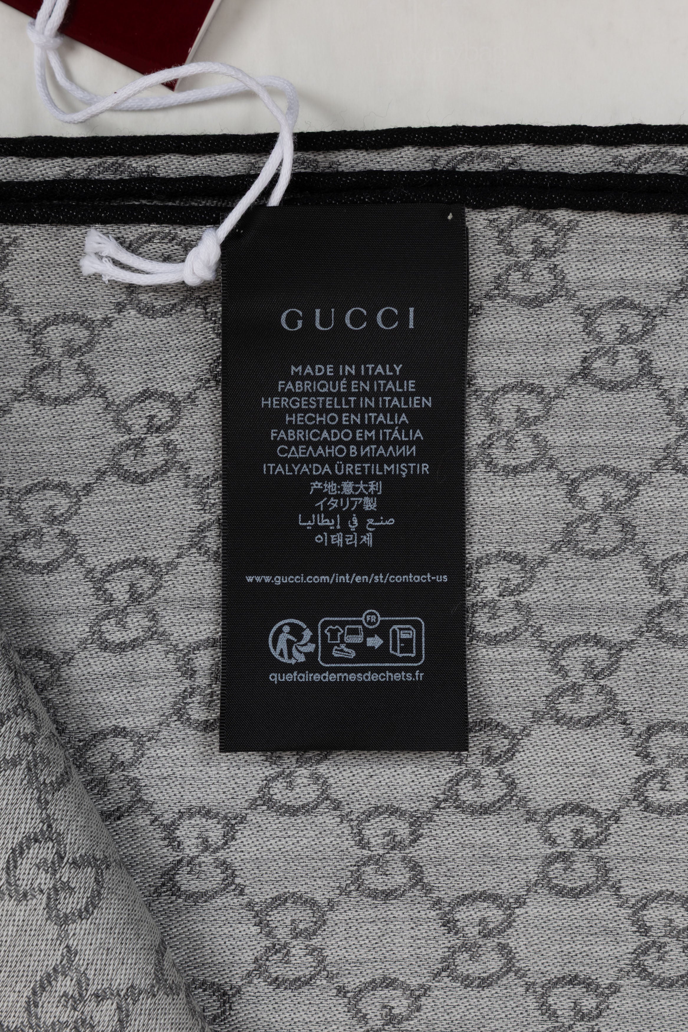GUCCI STOLA GRIGIA BIANCA BORDO 09