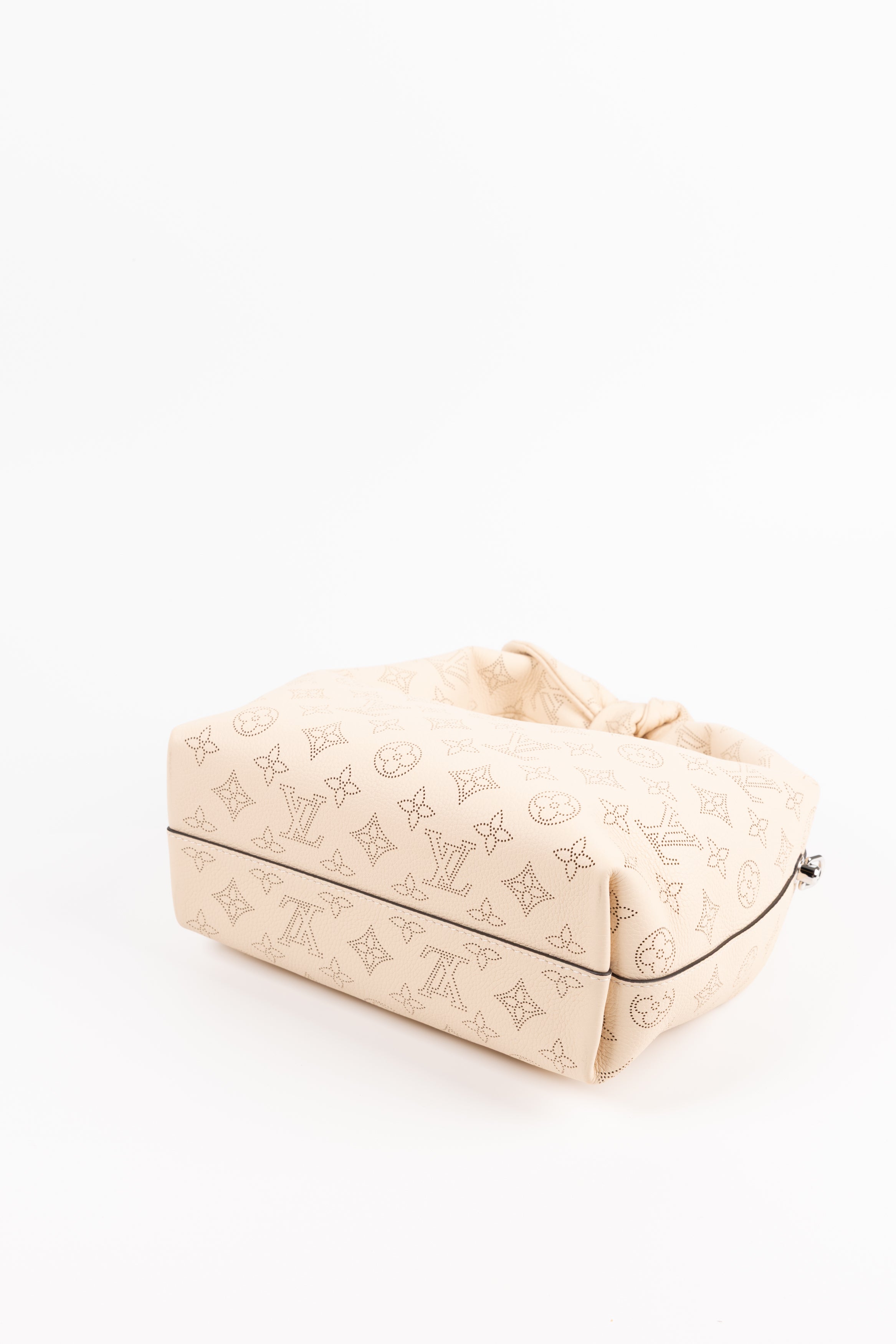 Louis Vuitton Mahina Why Knot PM