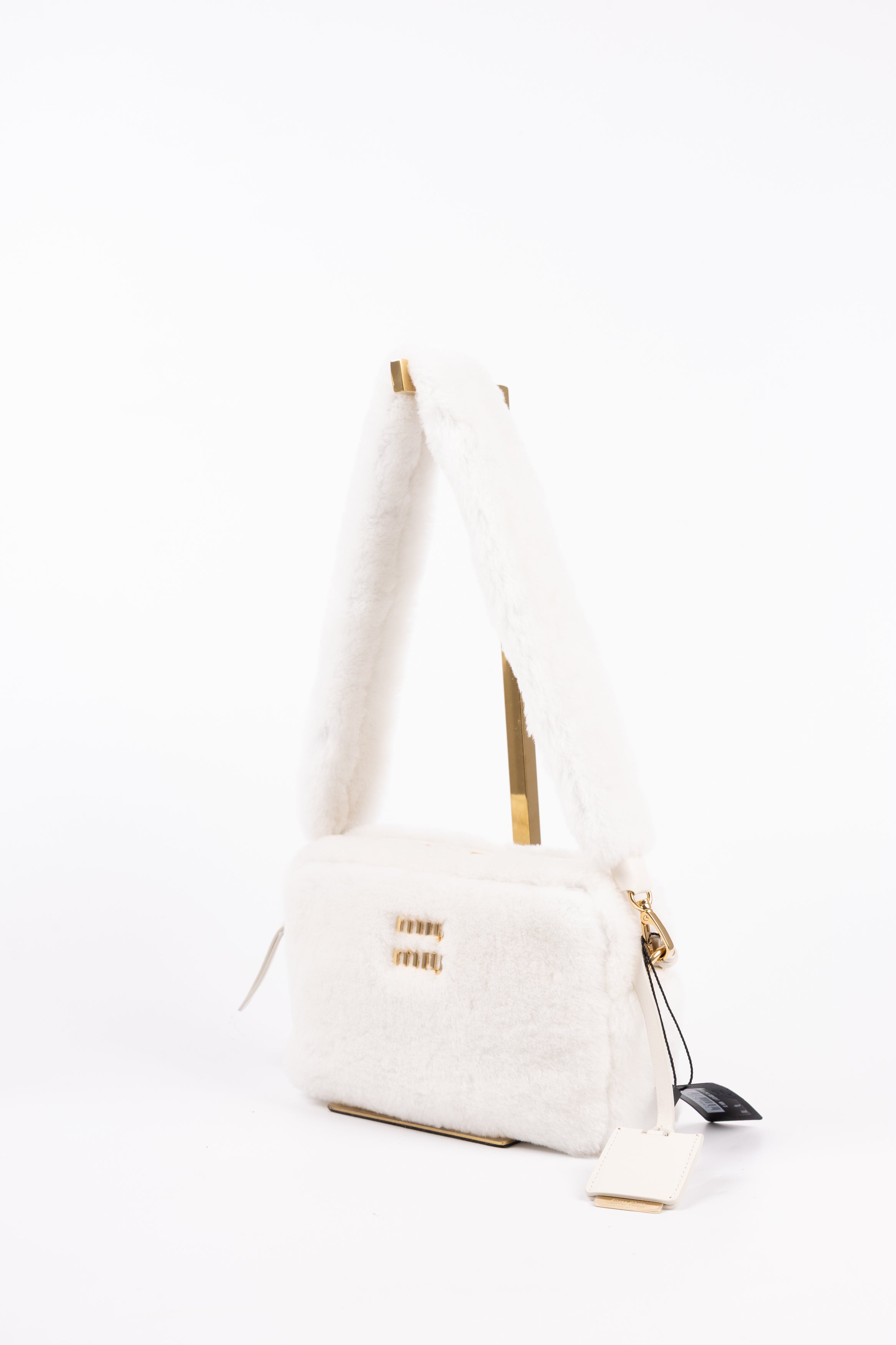 Miu Miu shoulder bag in pelliccia bianca