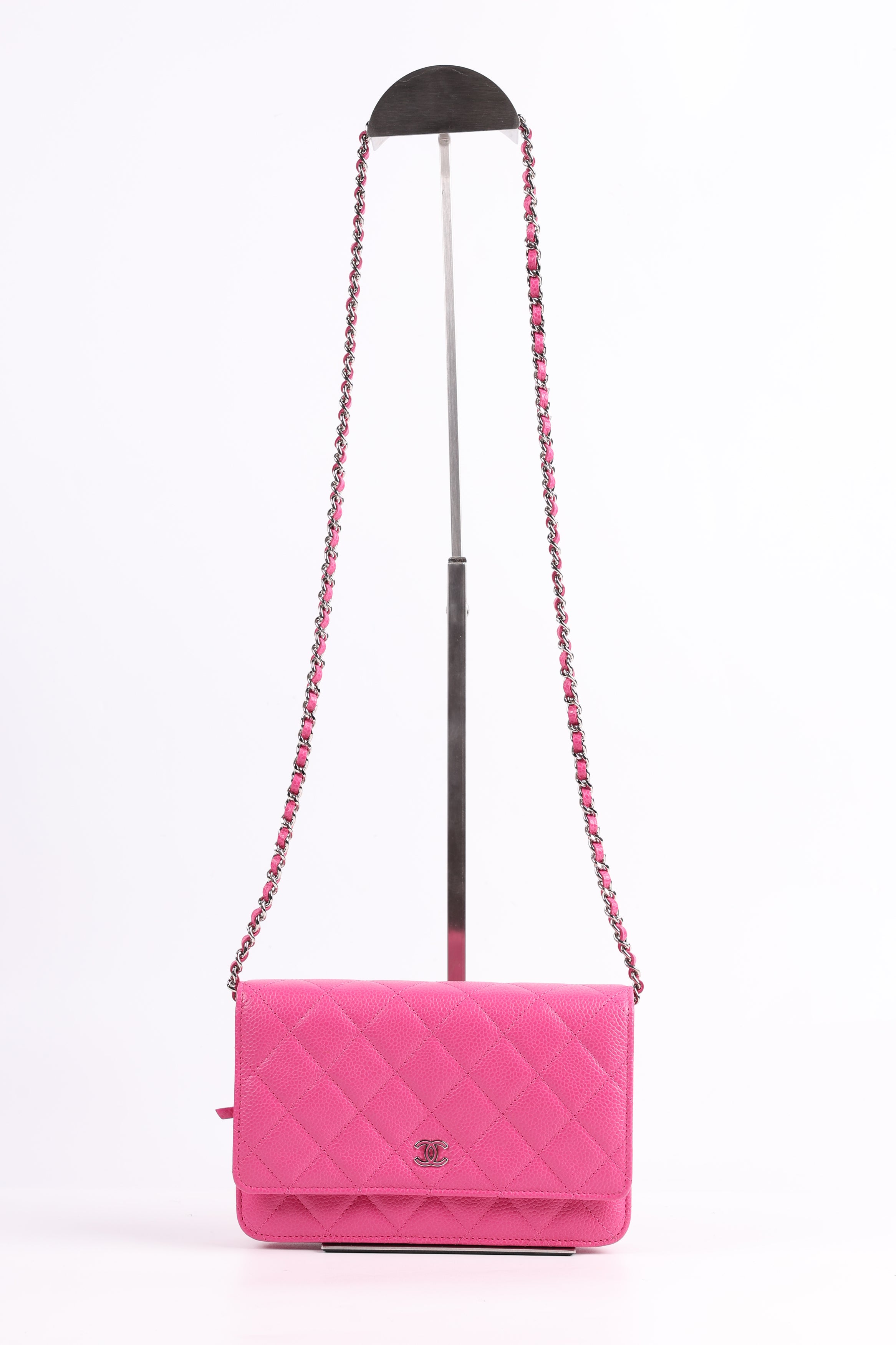 Chanel Wallet on Chain Pink