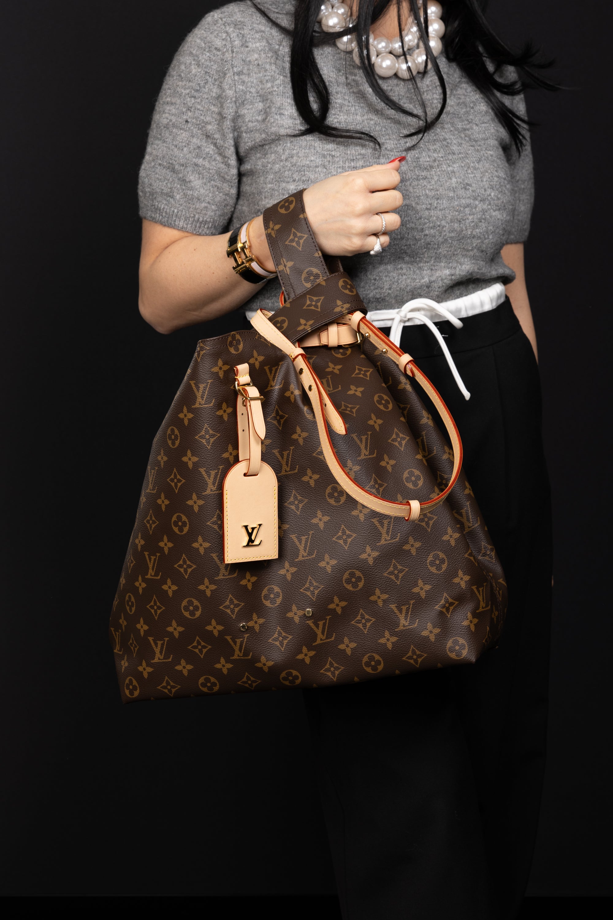 Louis Vuitton Atlantis GM Monogram