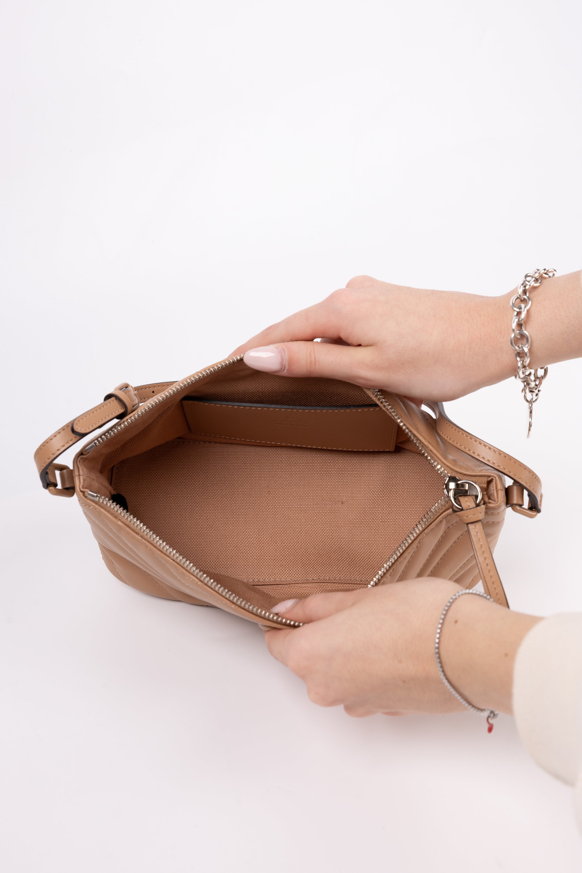 Gucci GG Marmont Boat