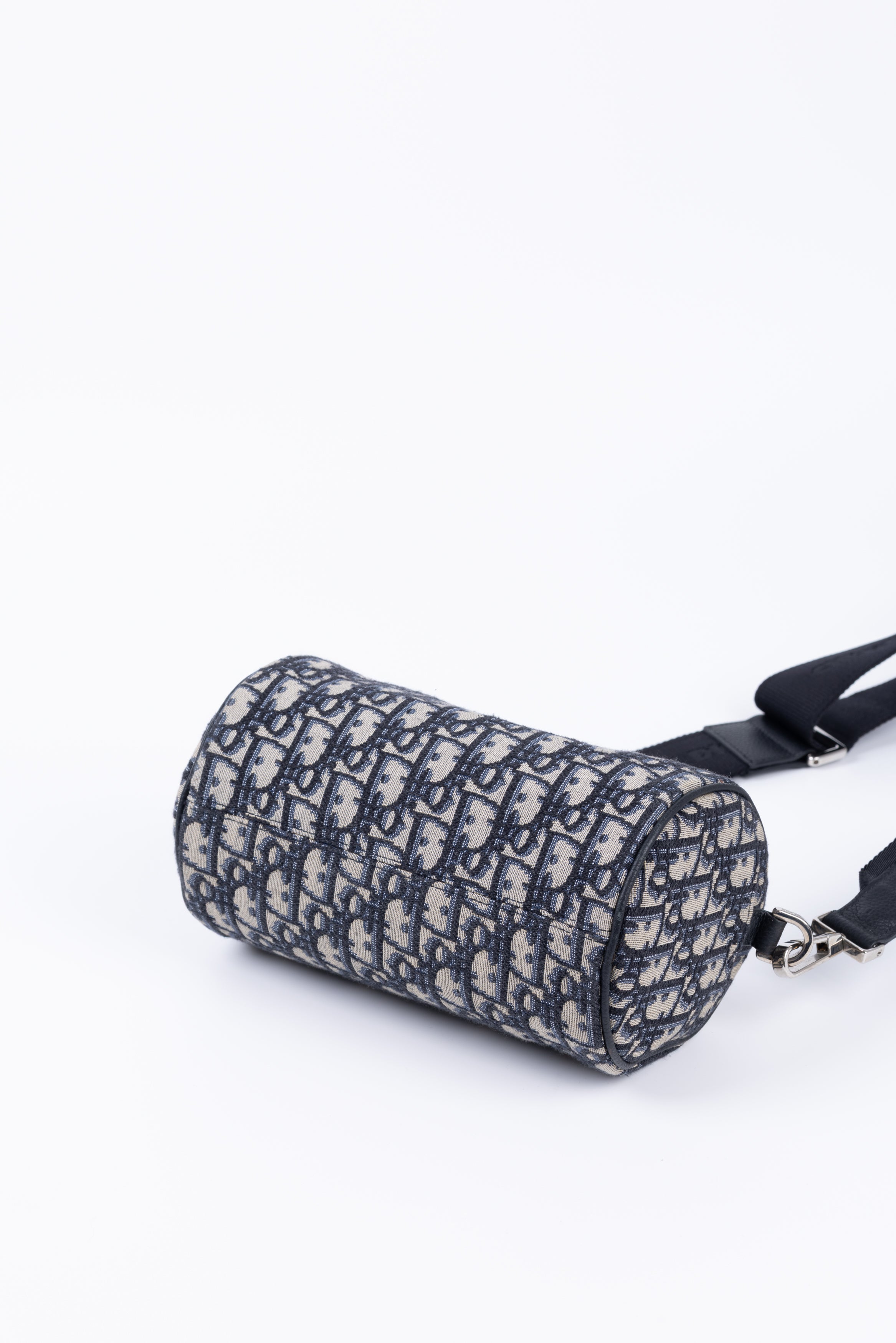 DIOR HOMME OBLIQUE ROLLER BAG