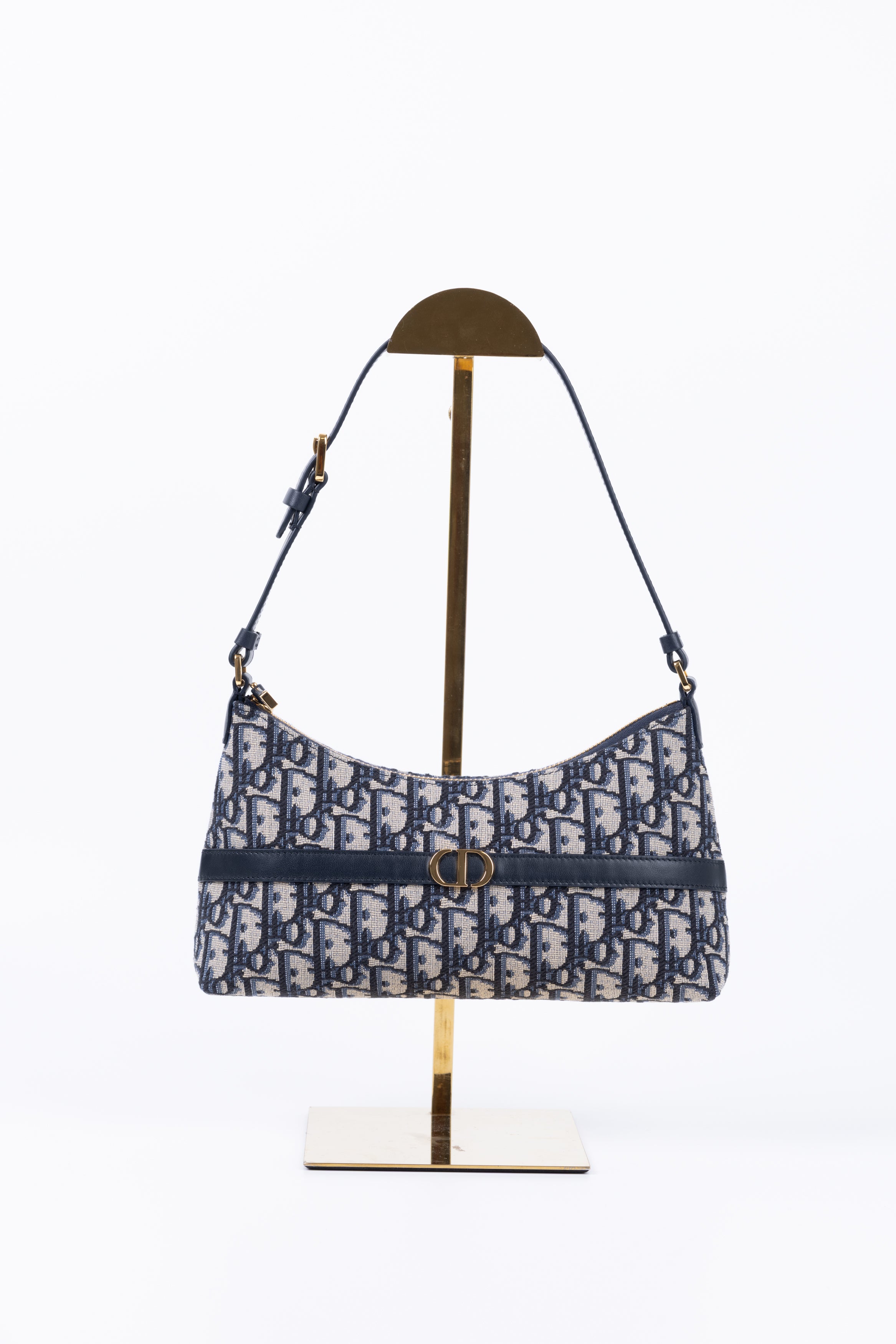 DIOR OBLIQUE HOBO 30 MONTAIGNE