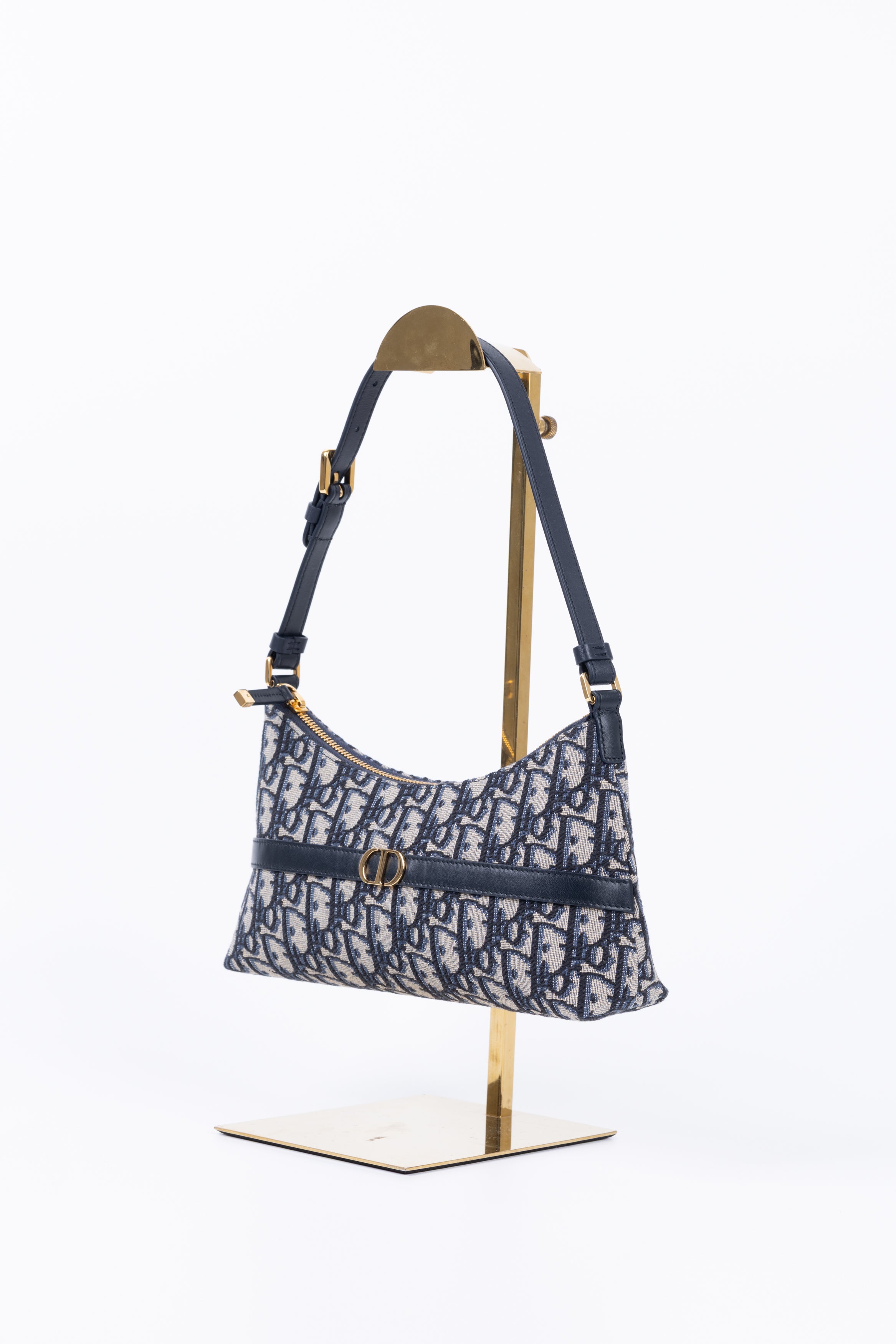 DIOR OBLIQUE HOBO 30 MONTAIGNE