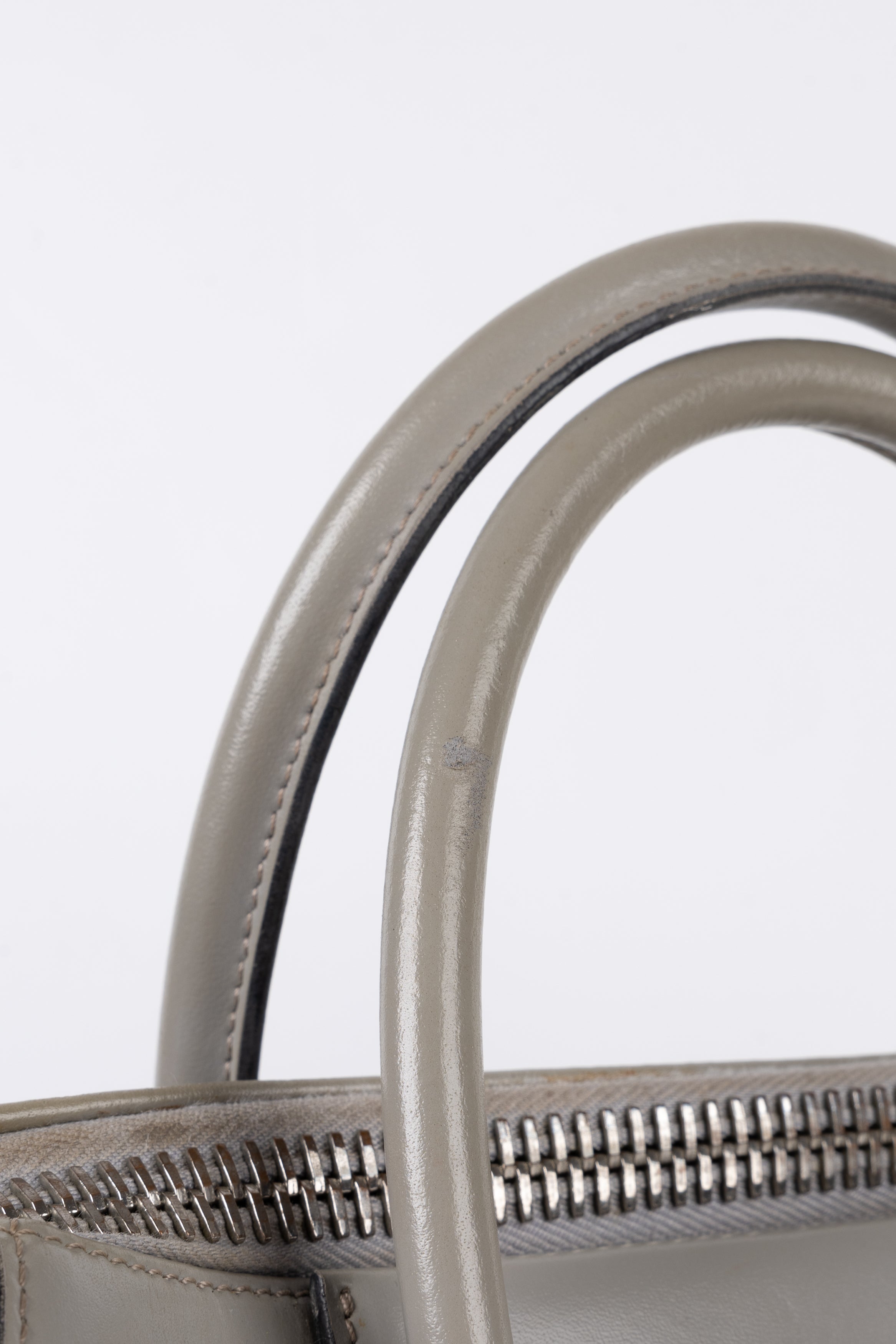 Givenchy Antigona Media Grigio Perlato