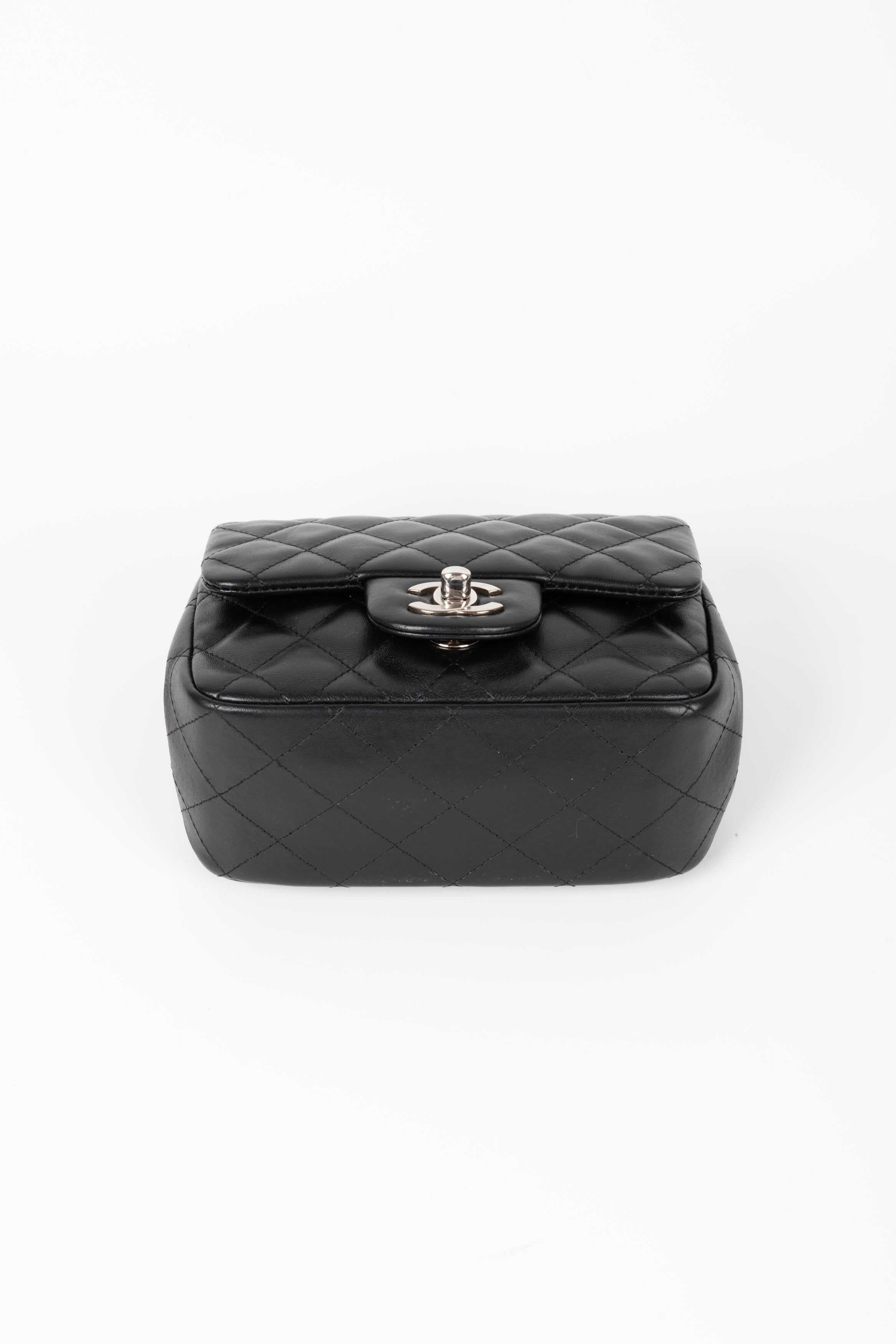 CHANEL MINI SQUARE NERA