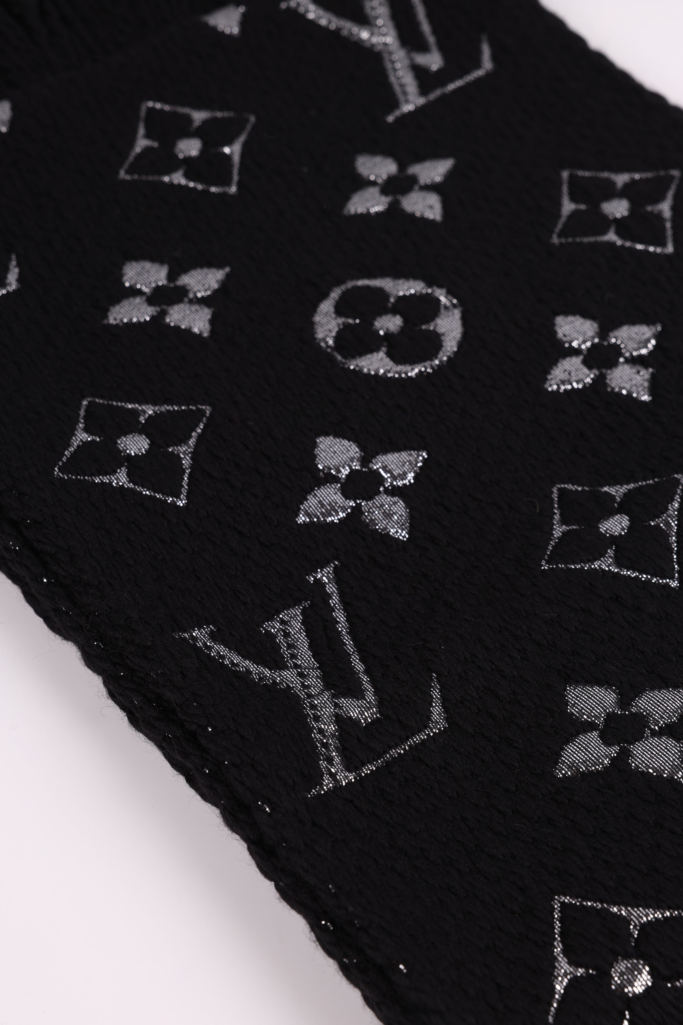 Louis Vuitton Sciarpa Monogram Nera