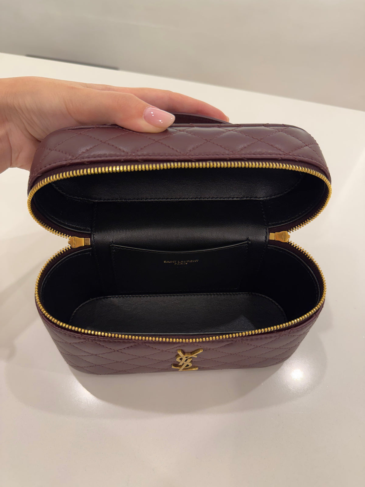 SAINT LAURENT VANITY GABY BORDEAUX MEDIO
