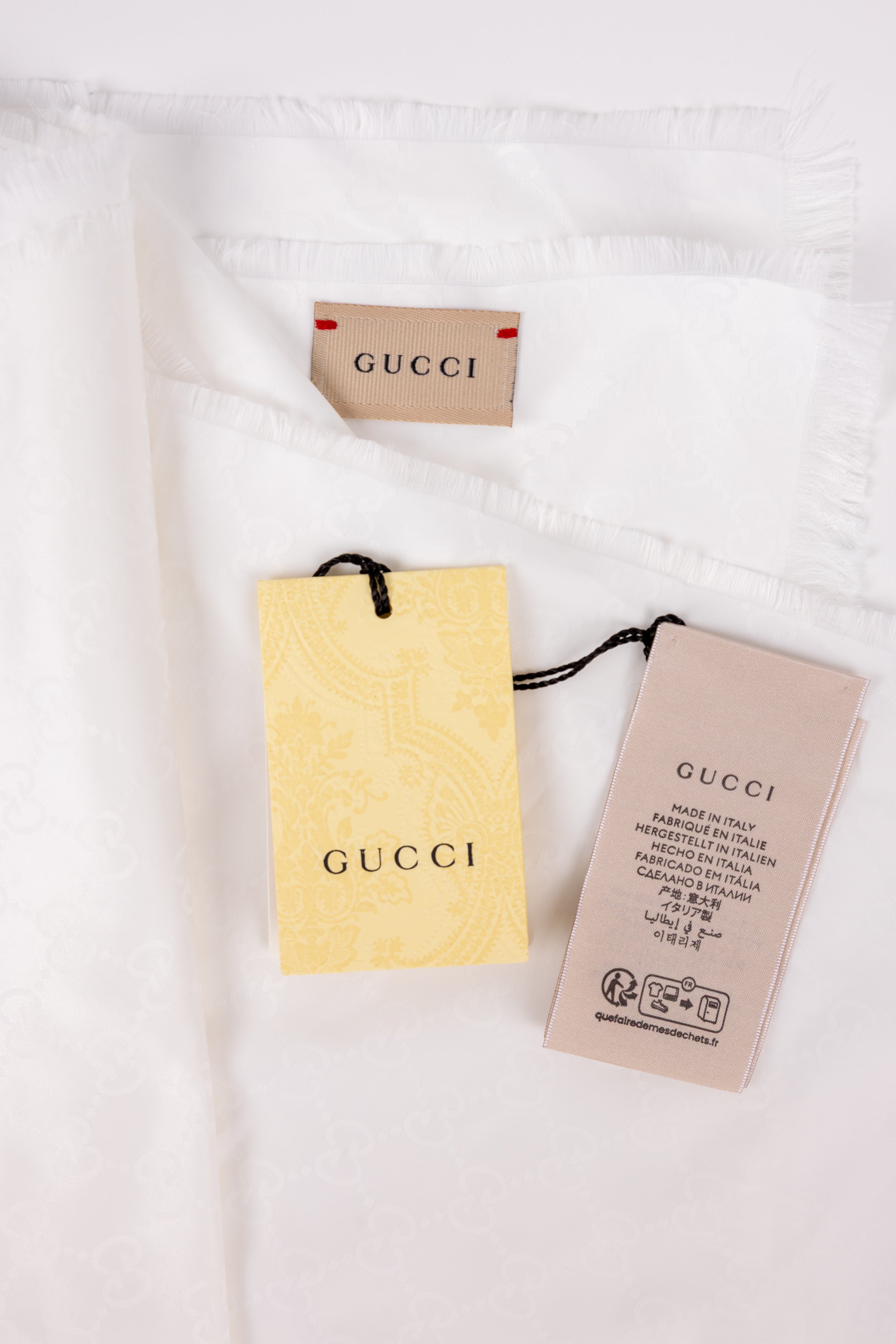 Gucci GG Bianca Seta Opaca 68