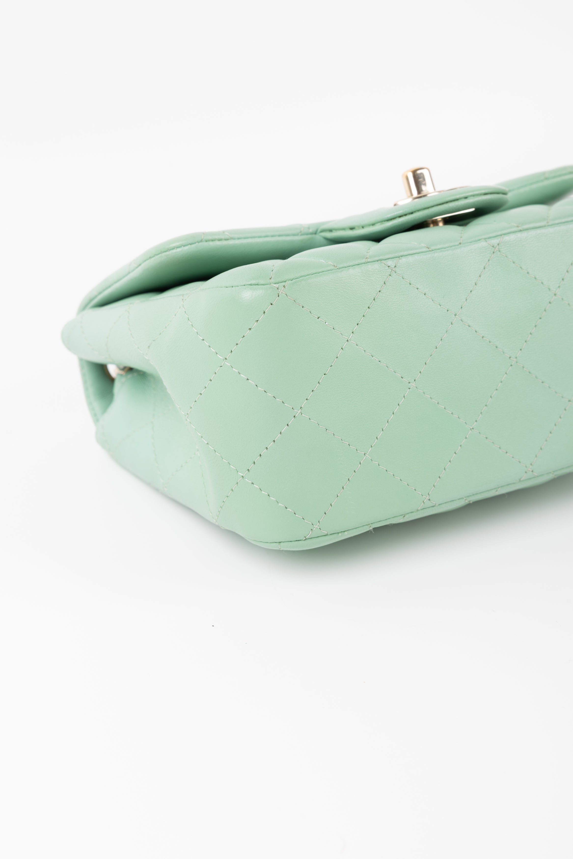 CHANEL MINI SQUARE VERDE MENTA