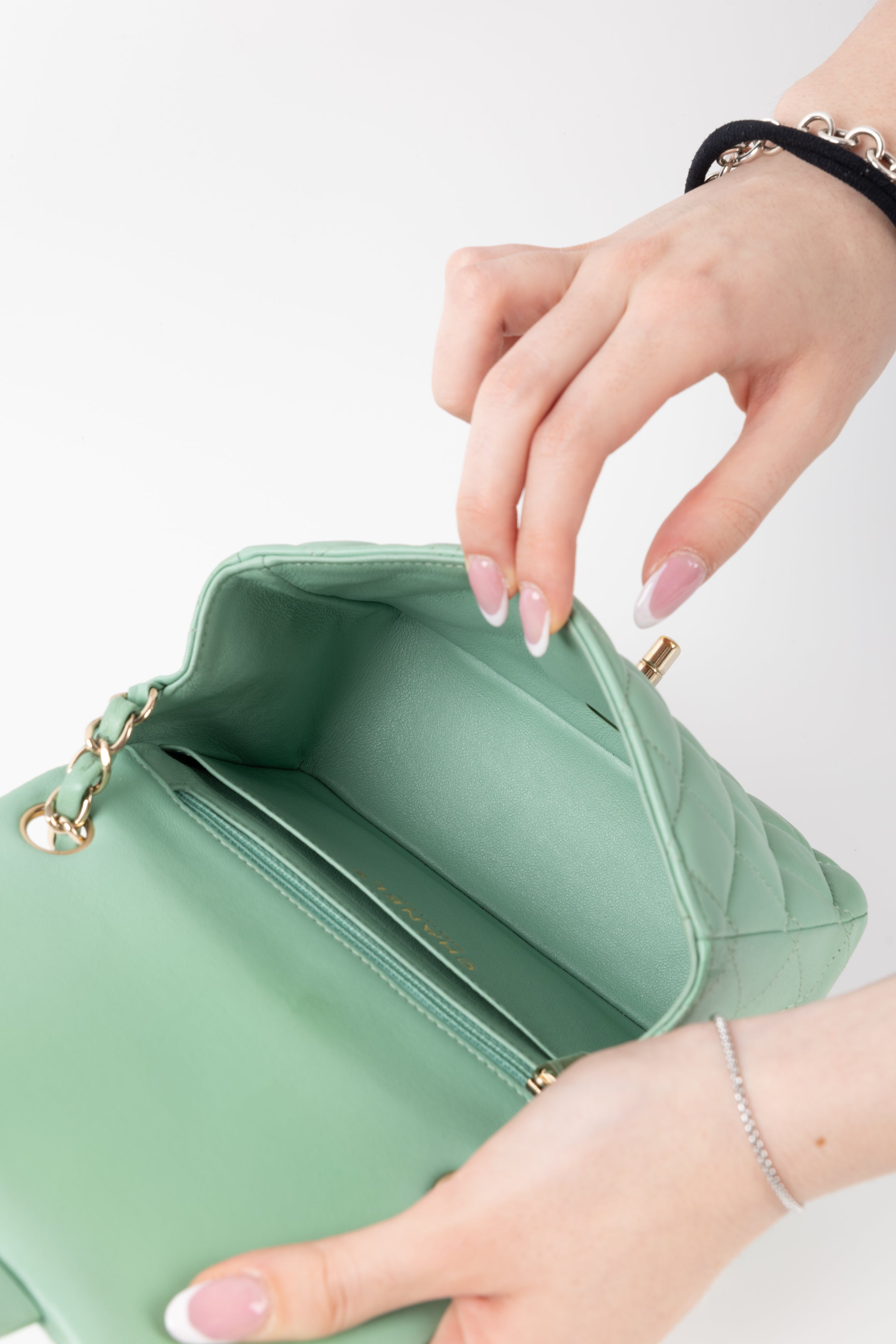 CHANEL MINI SQUARE VERDE MENTA