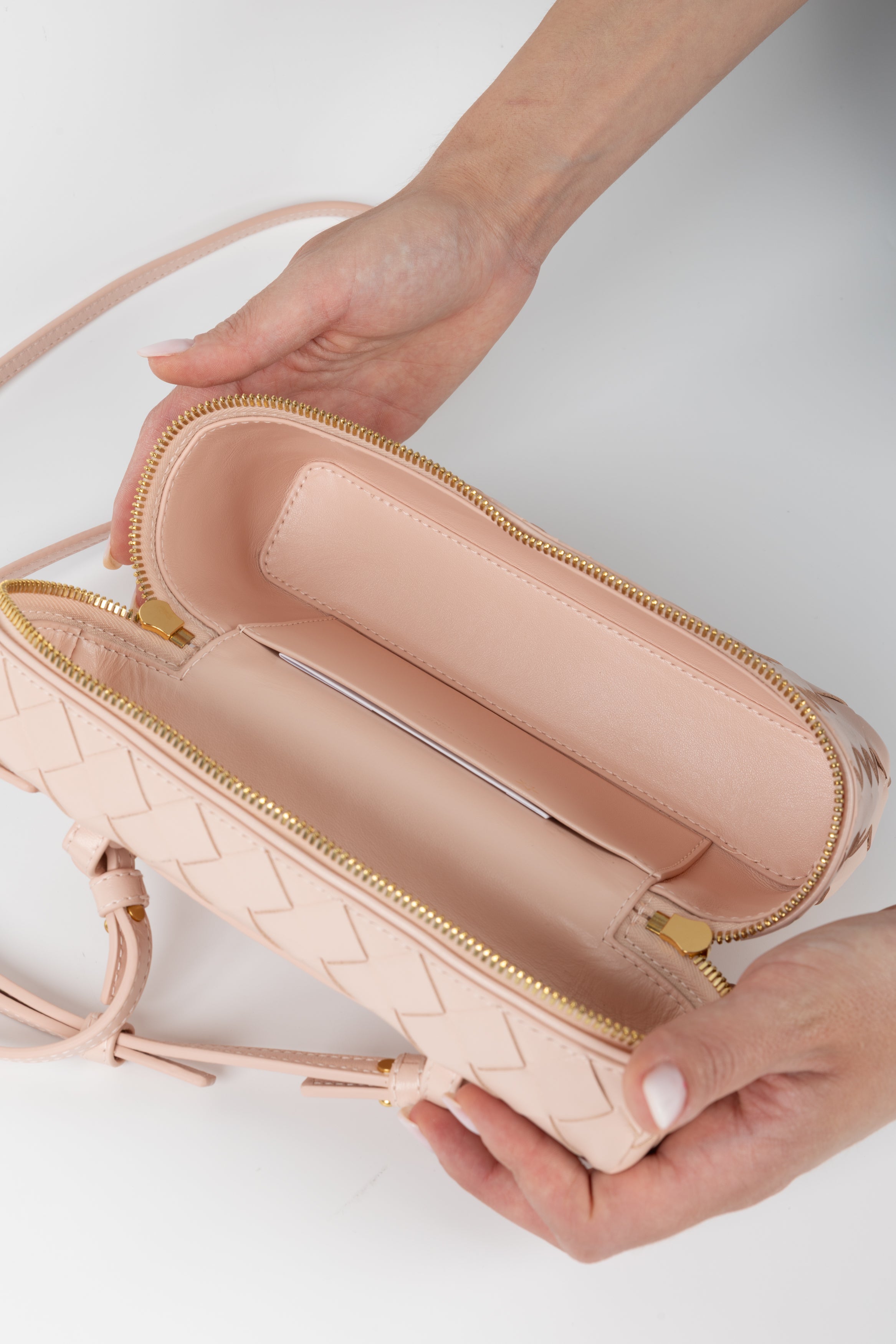 BOTTEGA VENETA VANITY BANG BANG