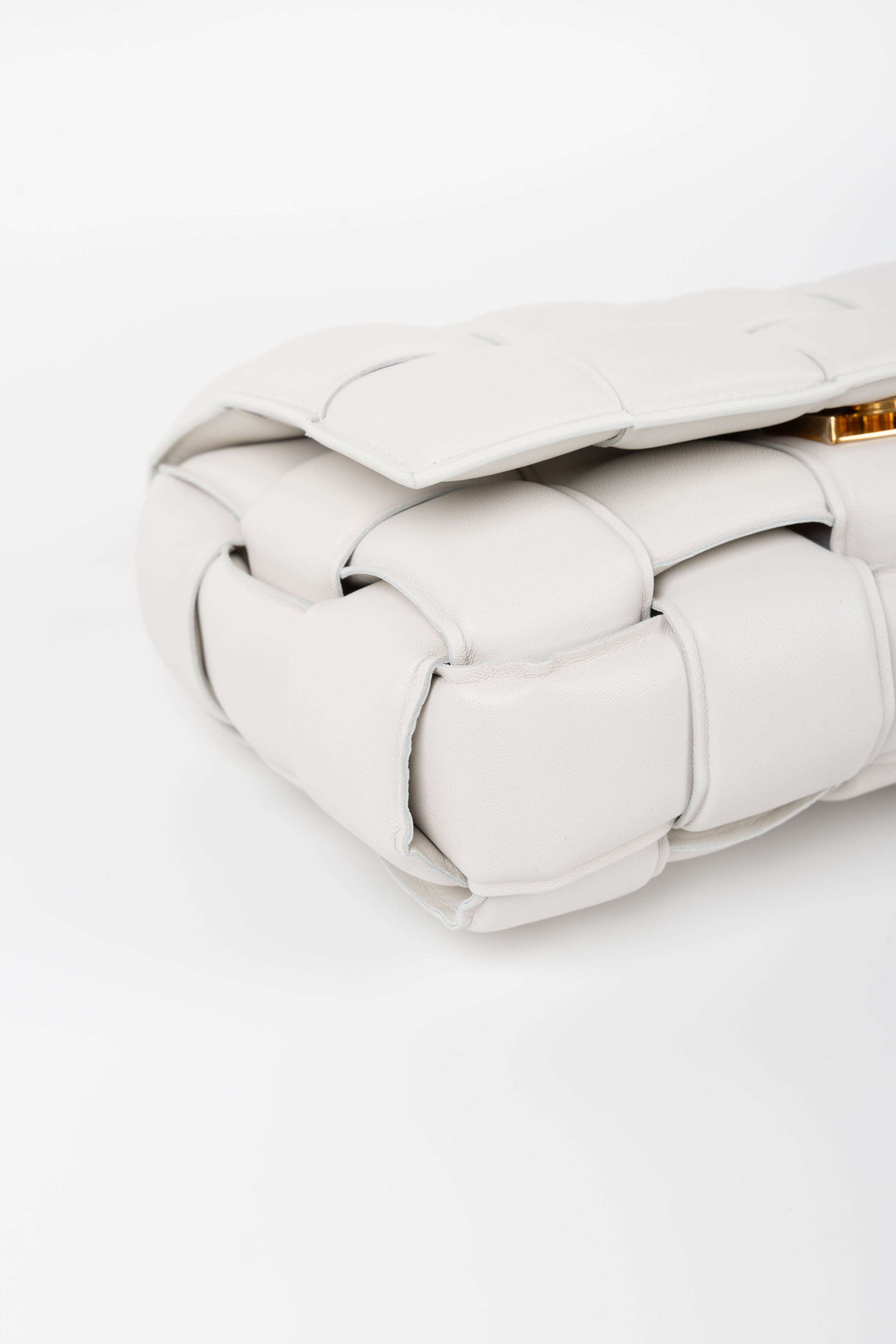 BOTTEGA VENETA PADDED BIANCA