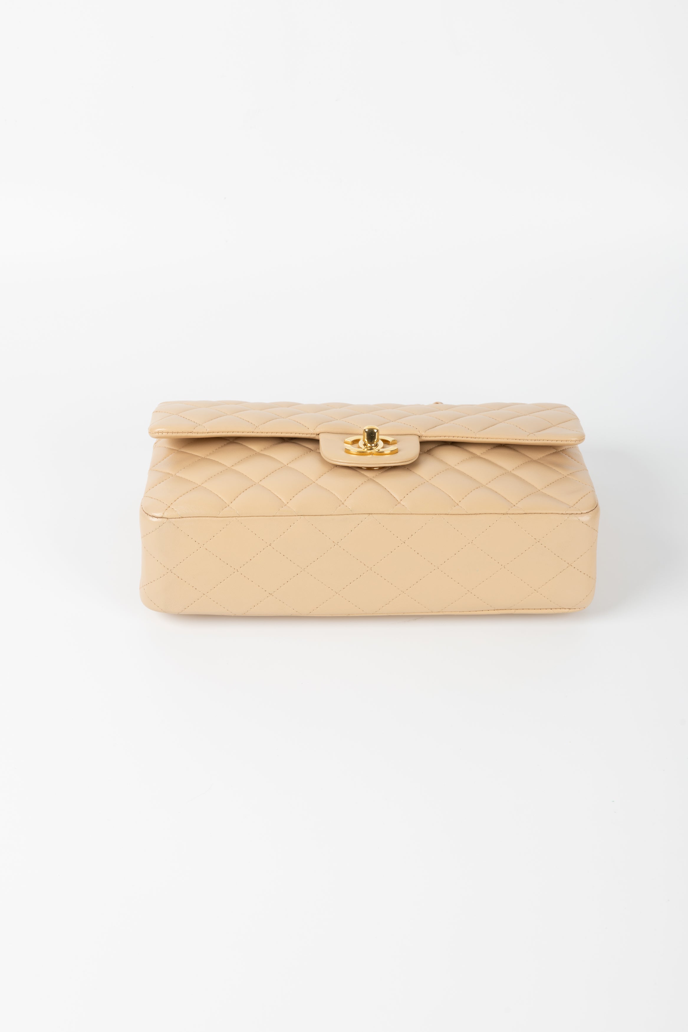 CHANEL 11.12 BEIGE/ORO