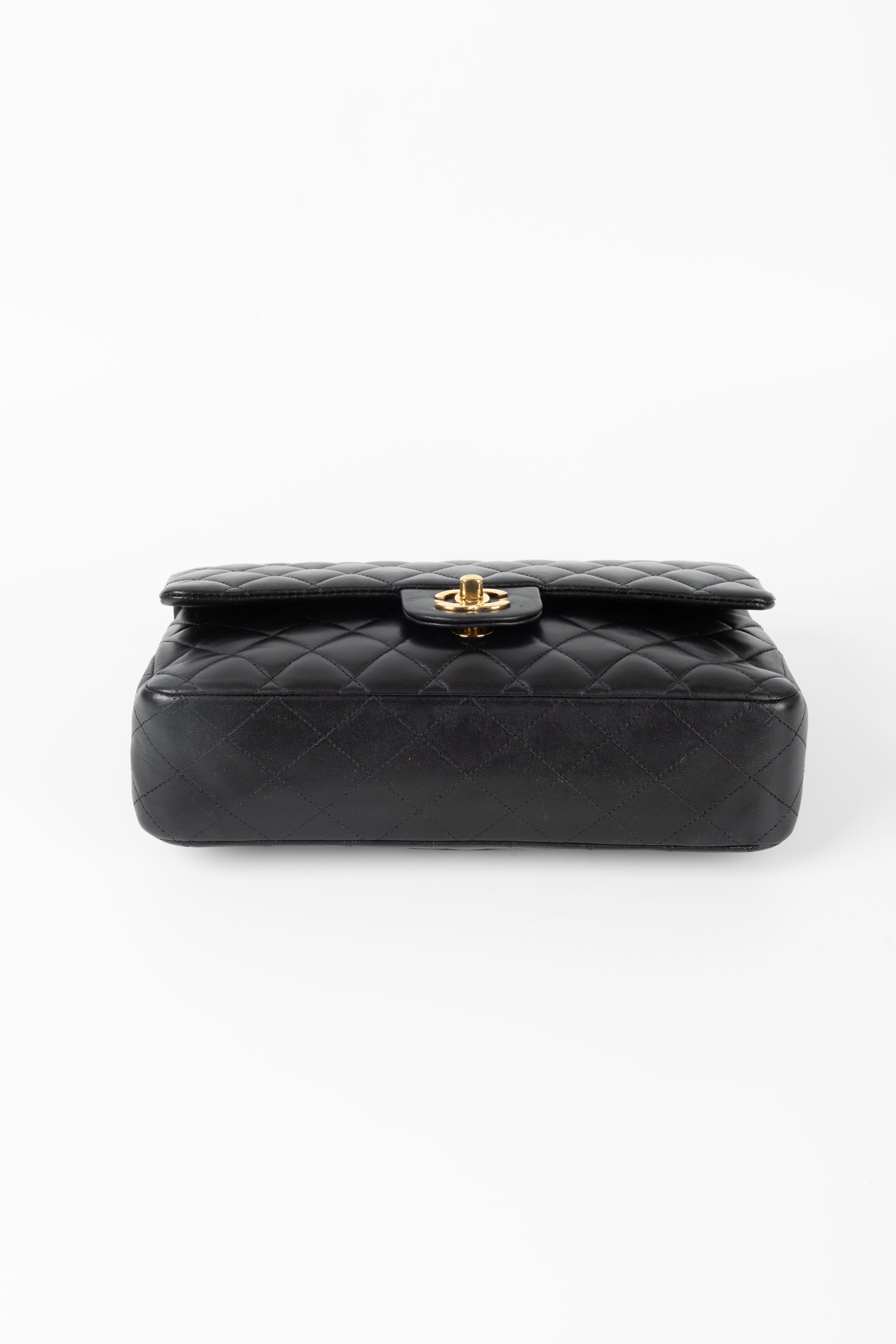 CHANEL 11.12 NERA/ORO