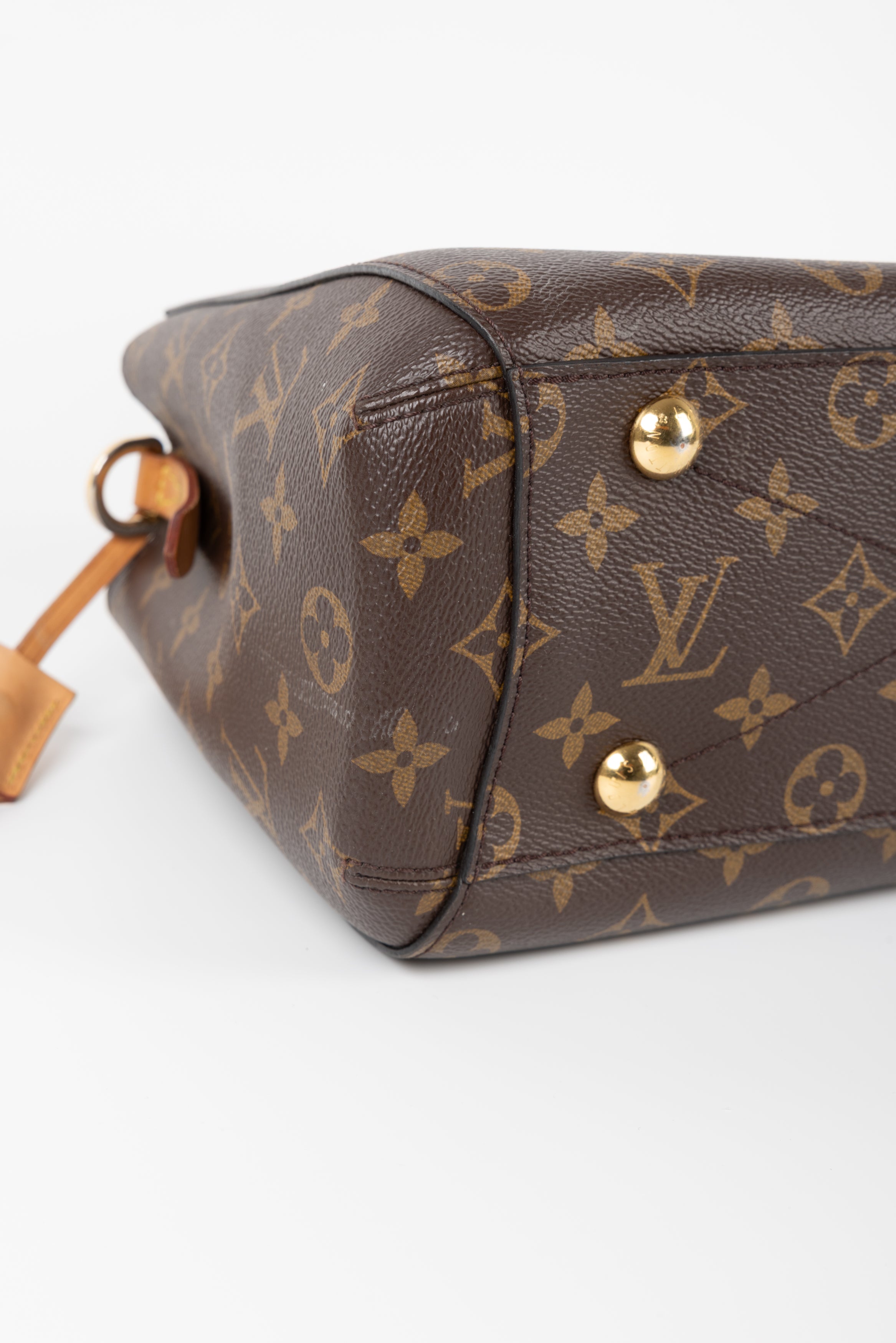 LOUIS VUITTON MONTAIGNE BB