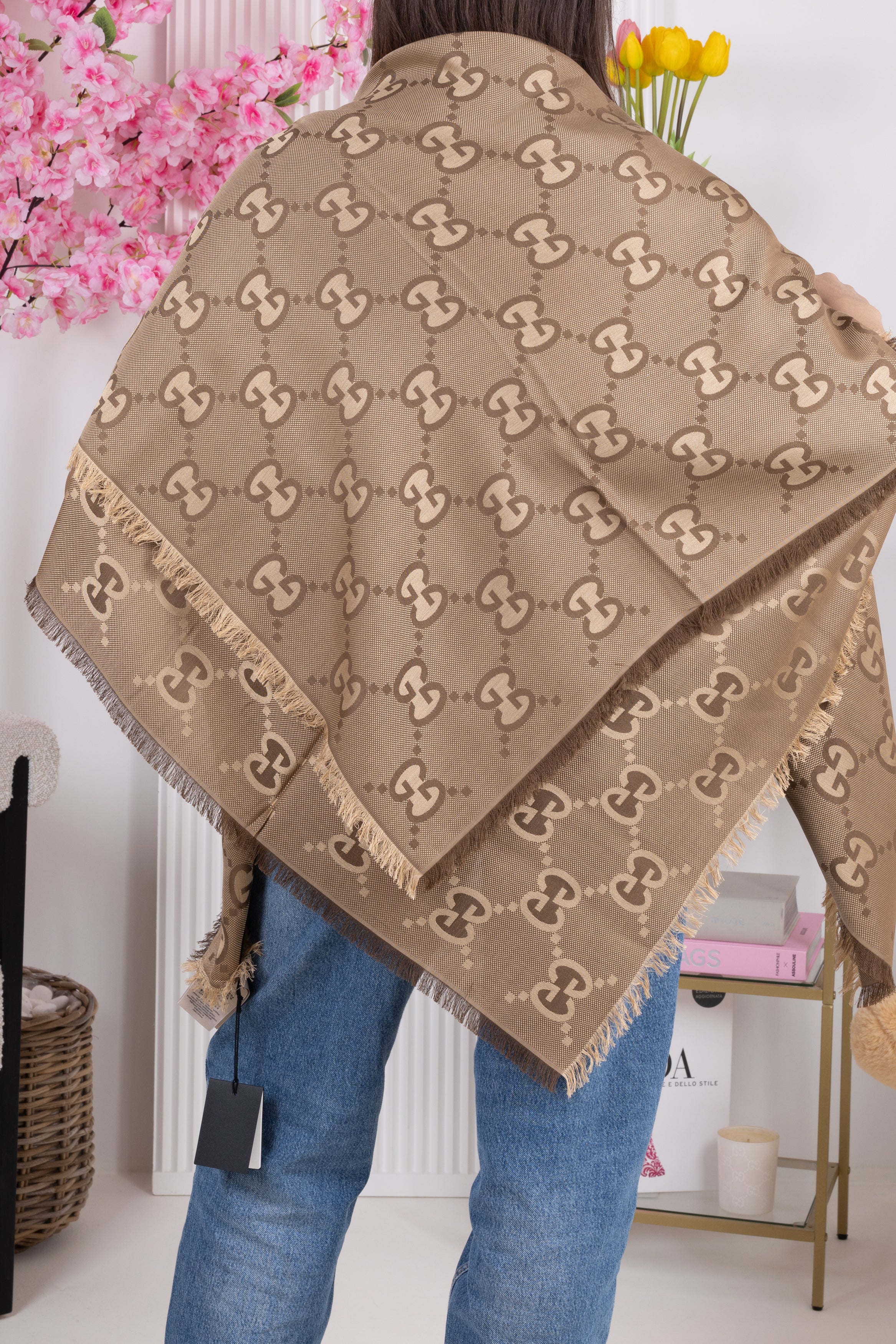 GUCCI STOLA  JAQUARD JUMBO GG 04