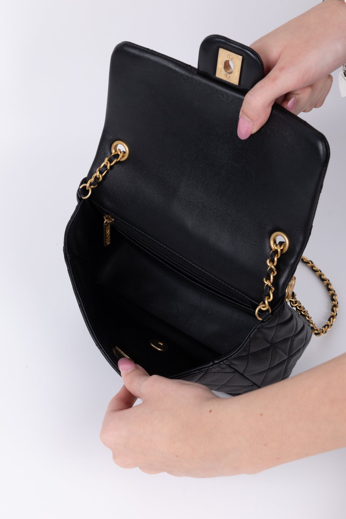 CHANEL COCO NERA/ORO