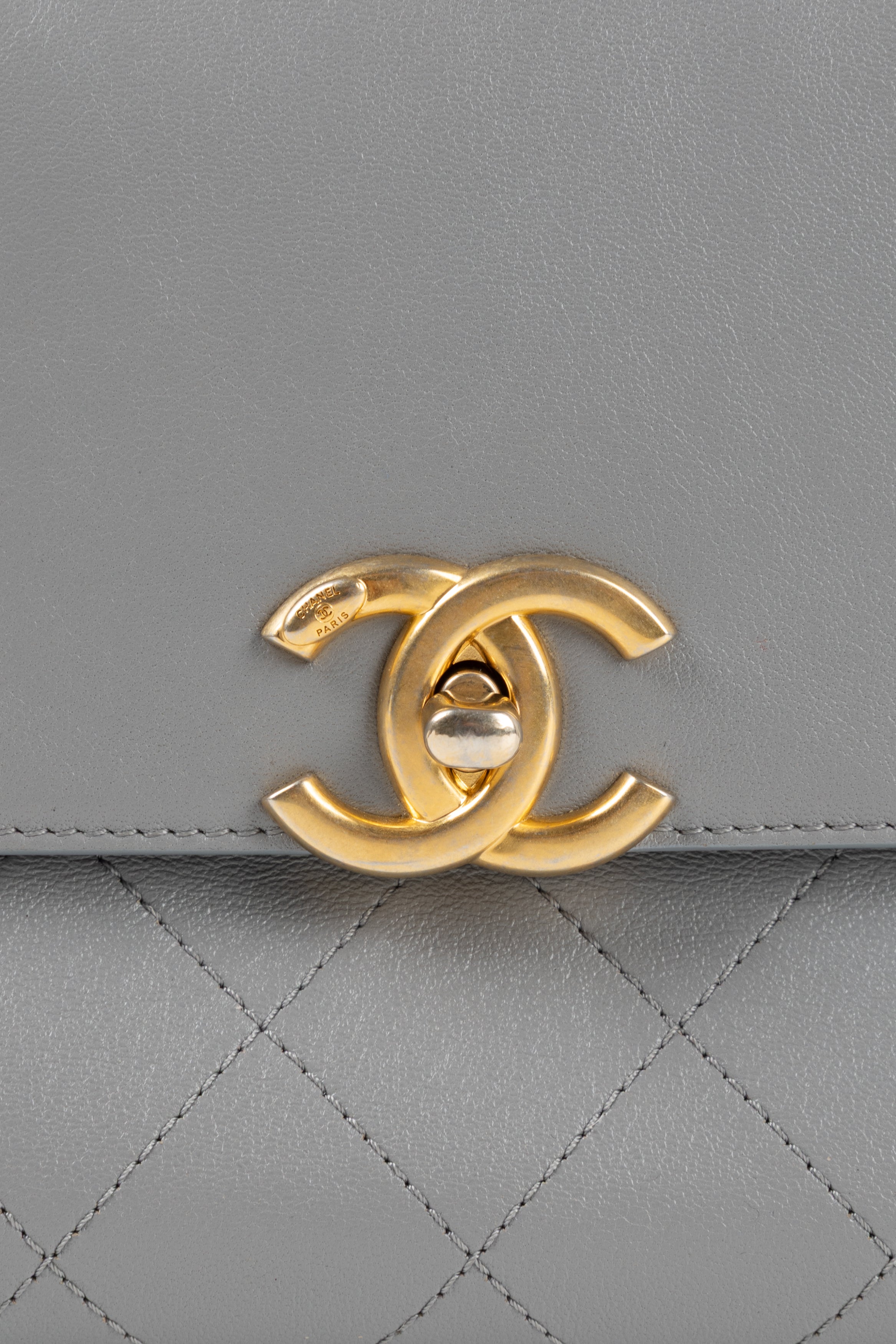 CHANEL FLAP GRIGIA
