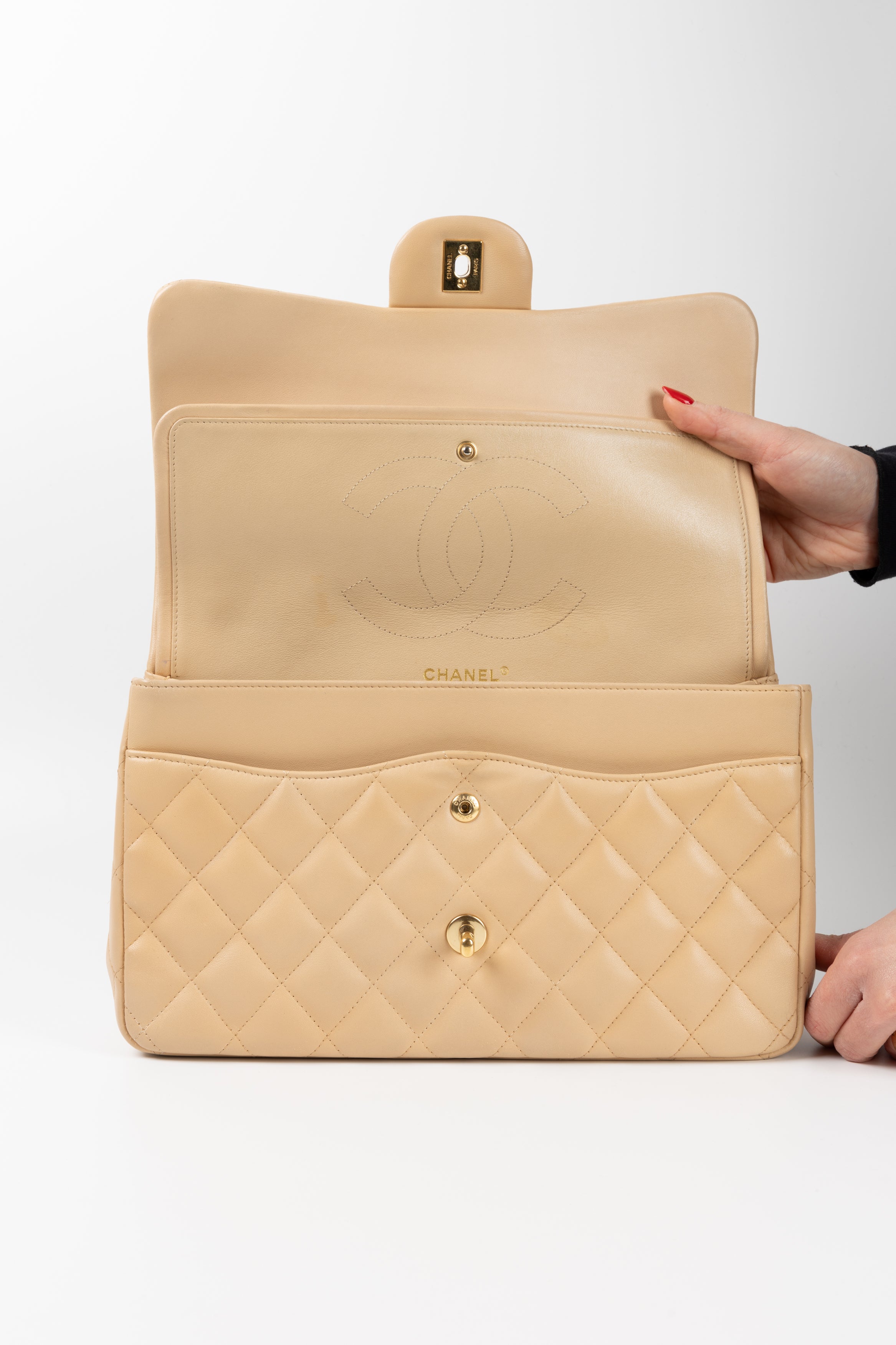 CHANEL JUMBO BEIGE