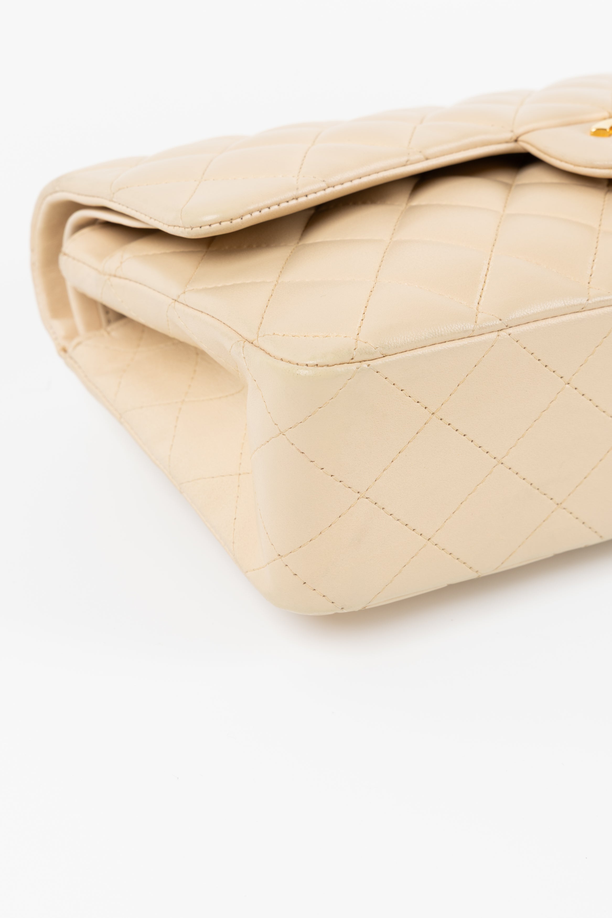 CHANEL 11.12 BEIGE/ORO