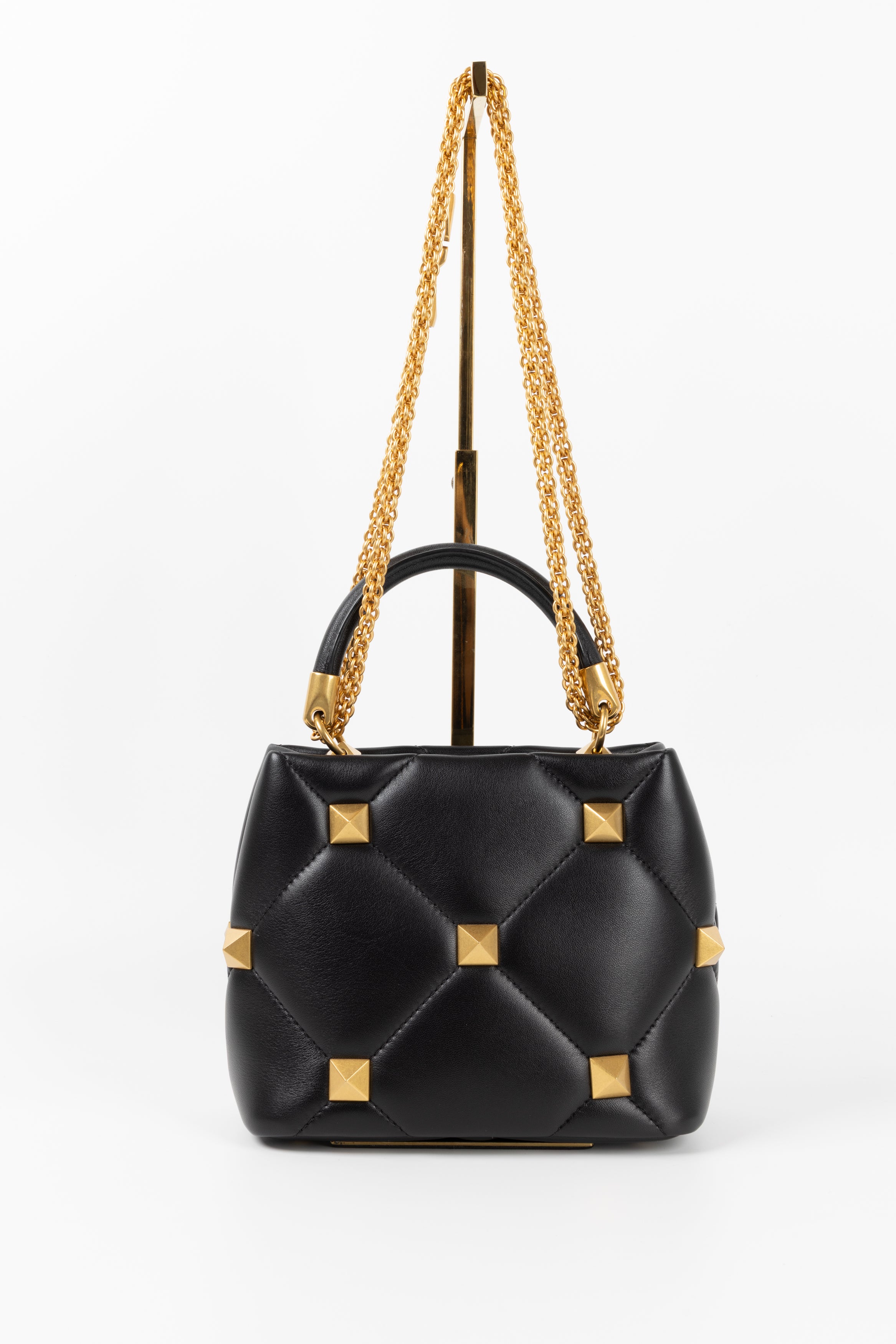 VALENTINO ROMAN STUD HAND BAG NERA
