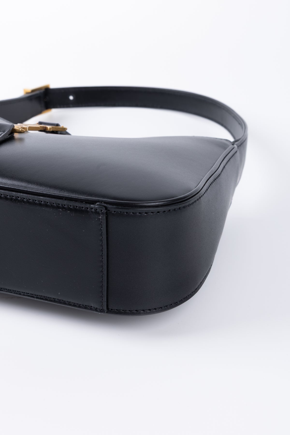 SAINT LAURENT LE 5 A 7