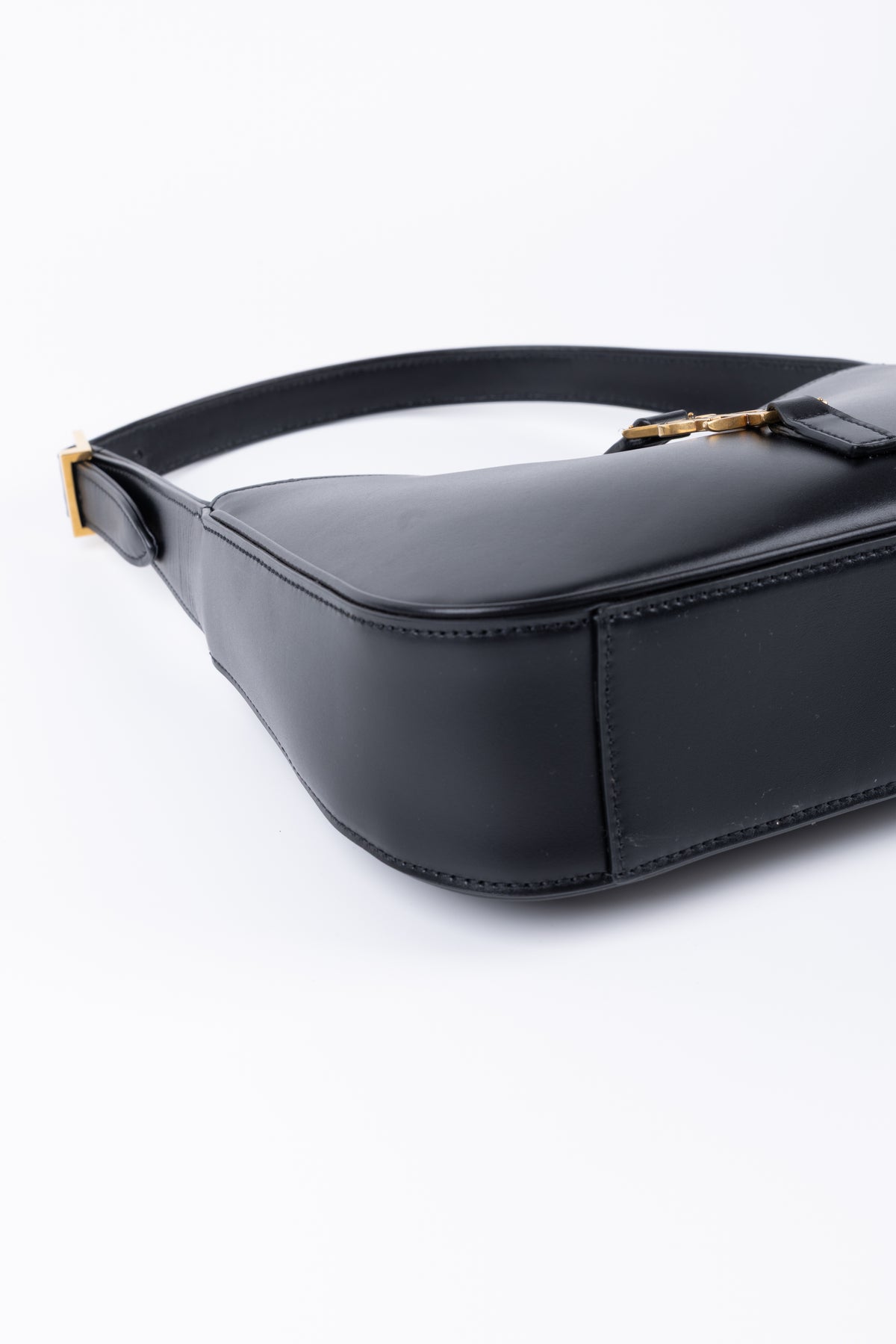 SAINT LAURENT LE 5 A 7