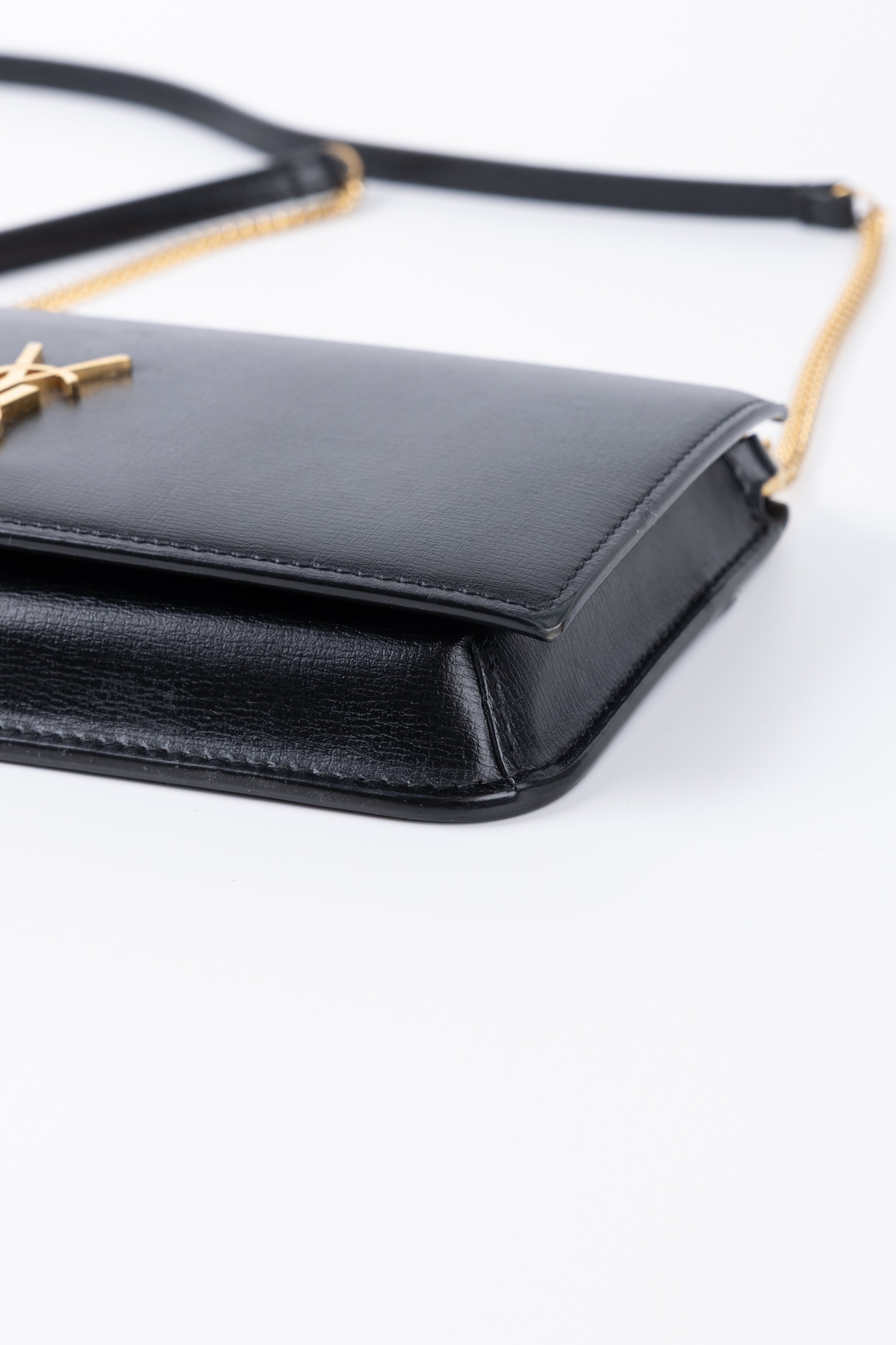 SAINT LAURENT POCHETTE CASSANDRE PORTA CELLULARE